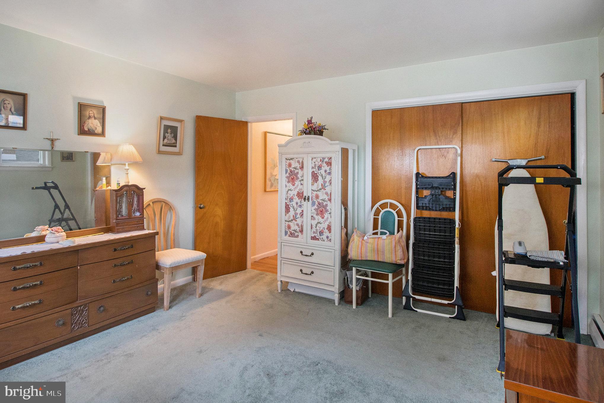 MILMONT PARK - Residential