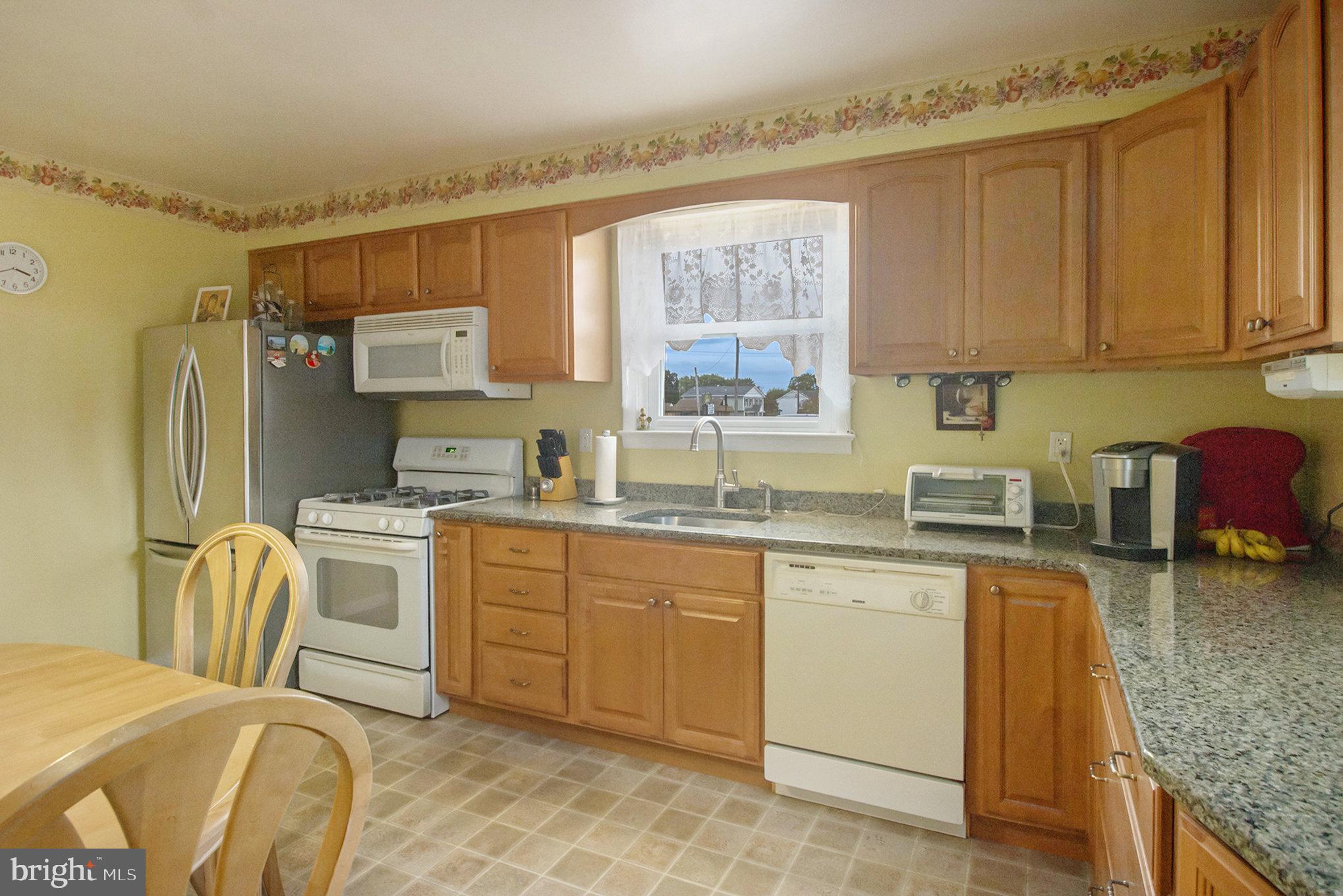 MILMONT PARK - Residential