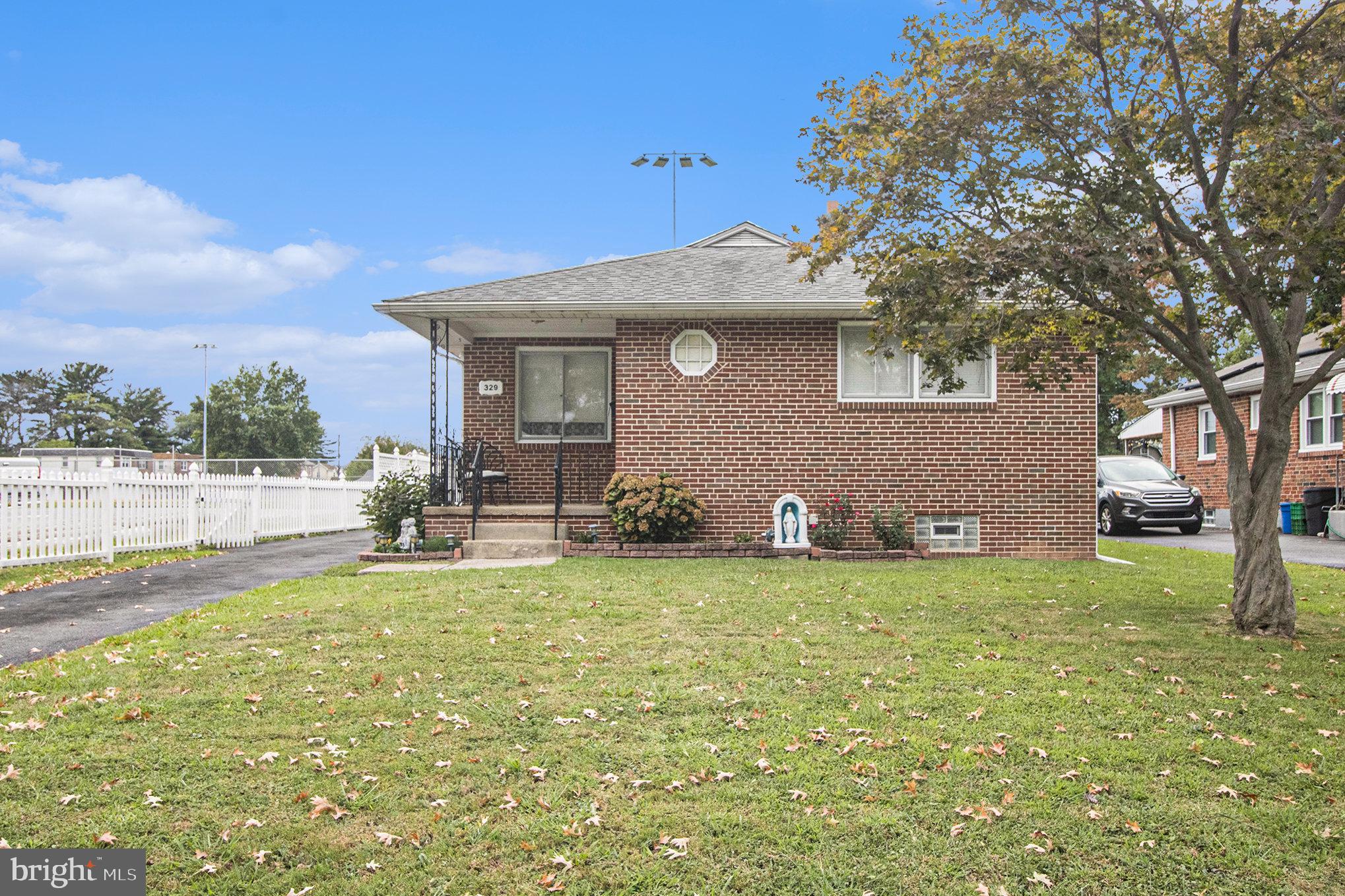 MILMONT PARK - Residential