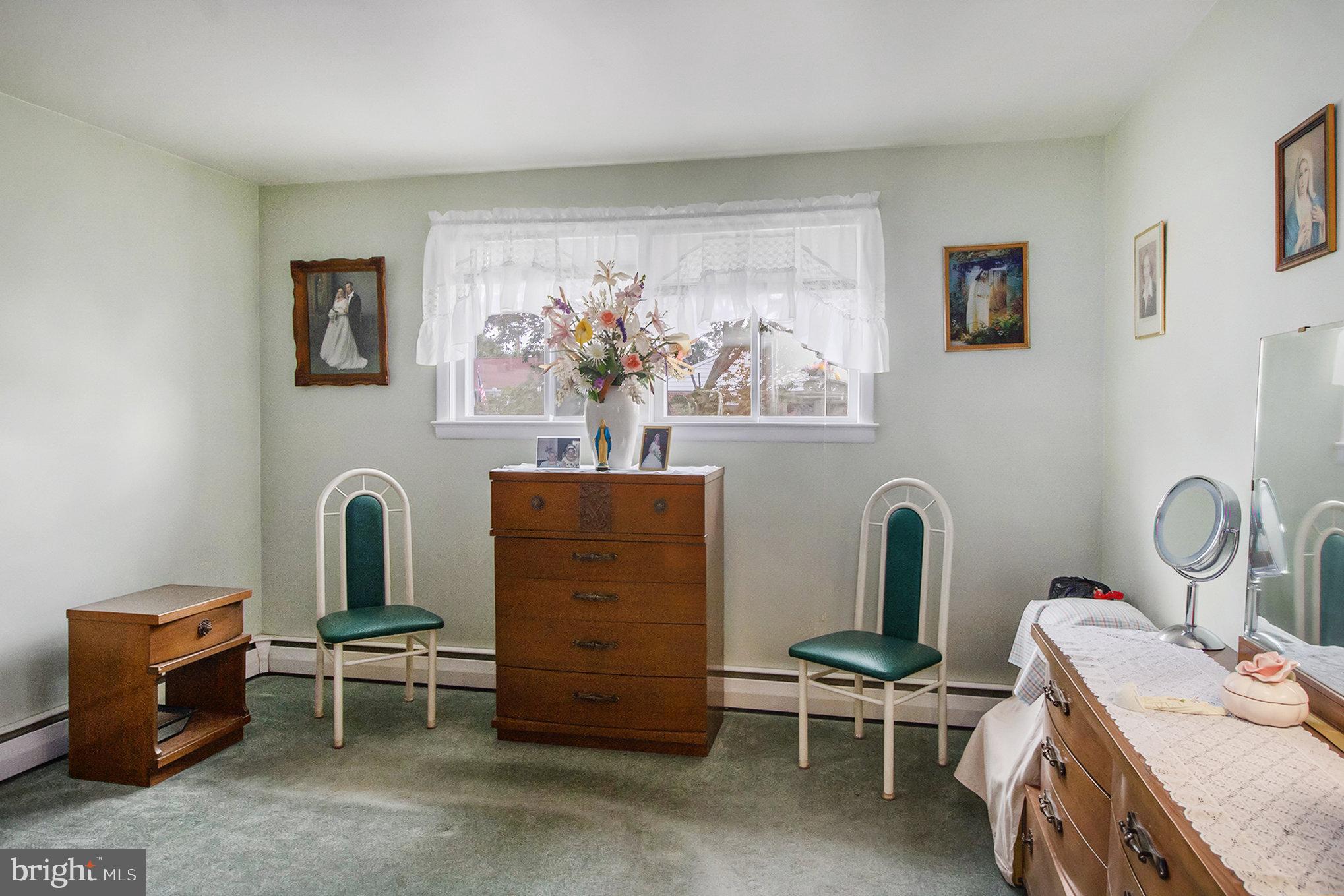 MILMONT PARK - Residential