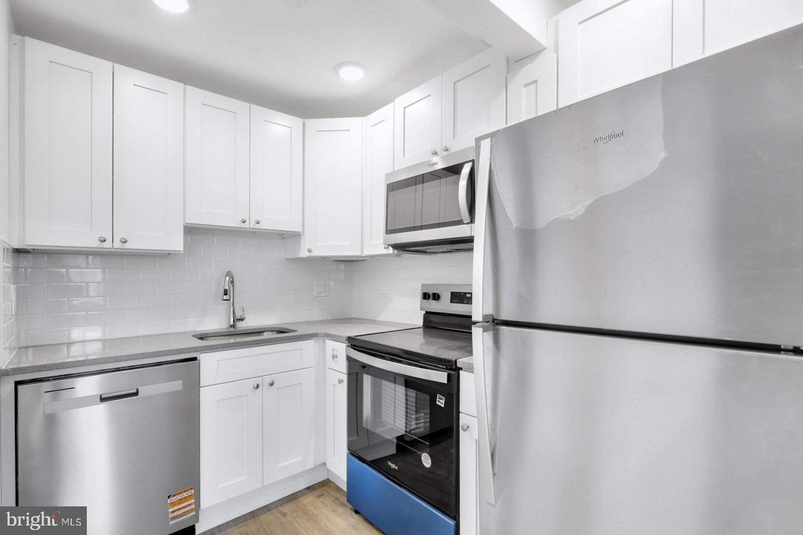 ROXBOROUGH - Residential Lease