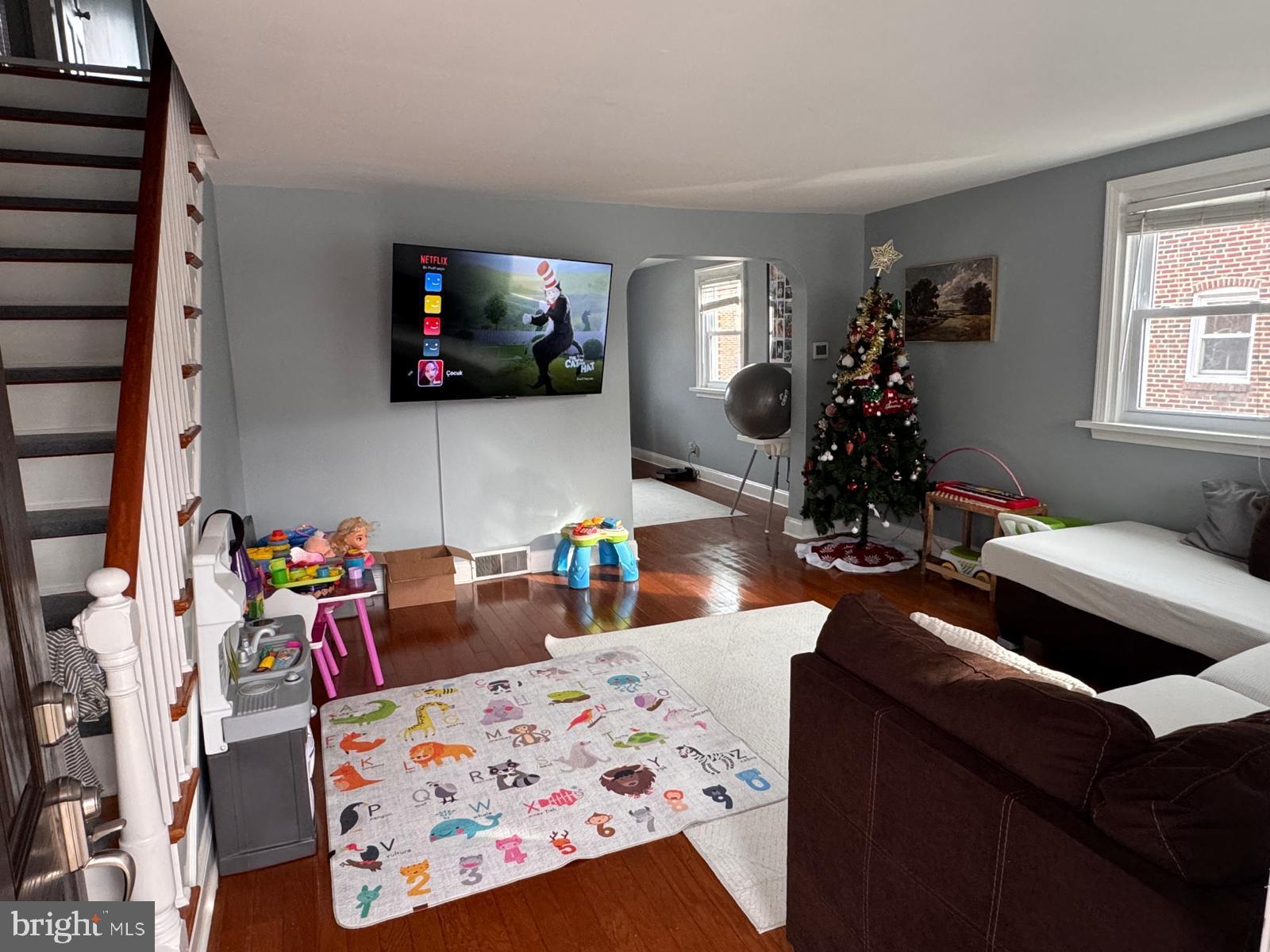 MARSHALL TERRACE - Residential Lease