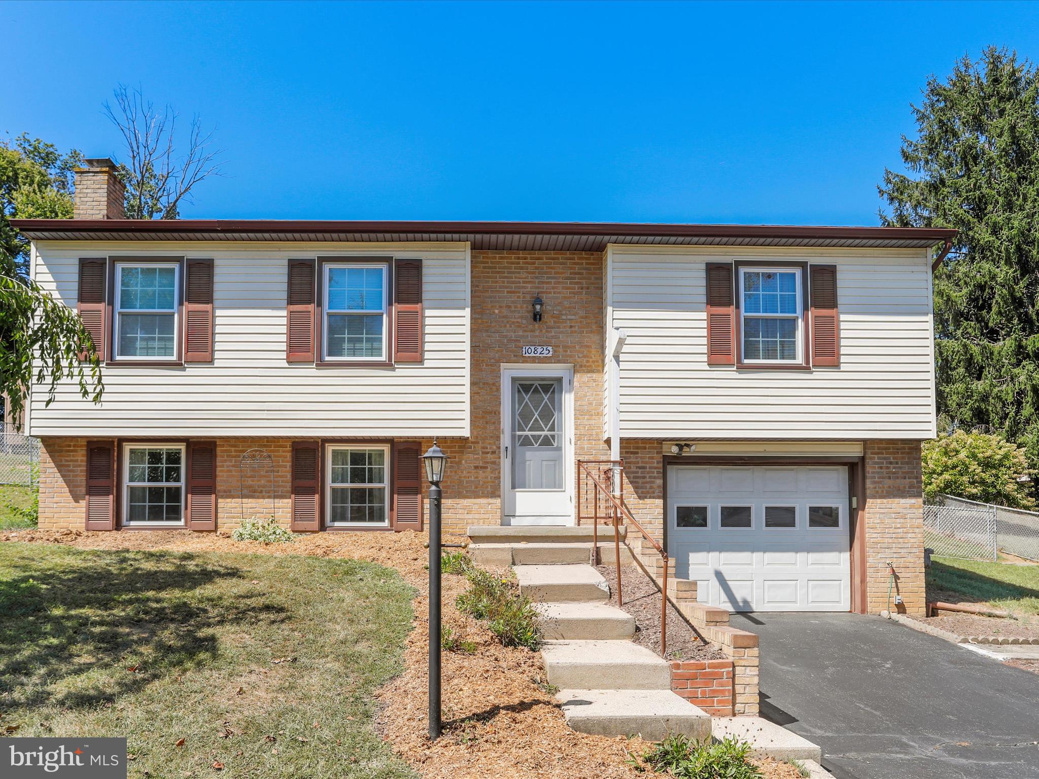 WOODMOOR - Residential