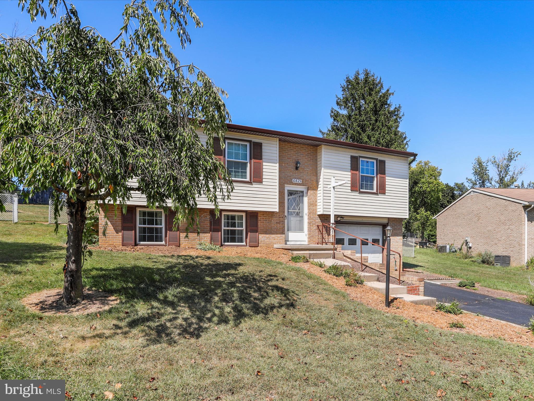 WOODMOOR - Residential