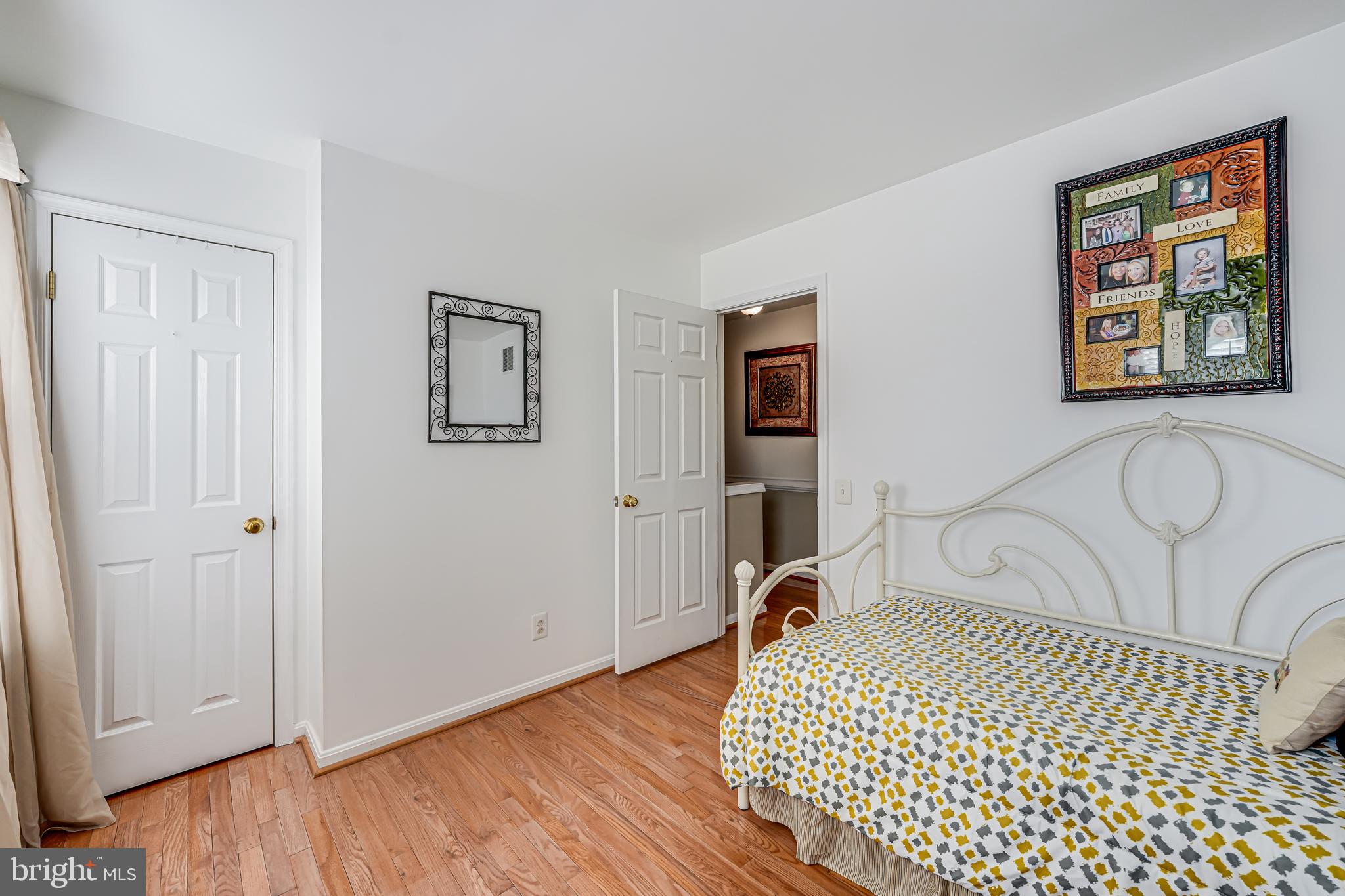 WELLINGTON - Residential