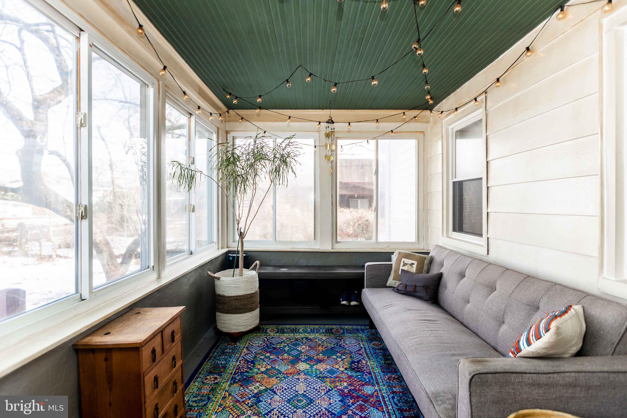 MANHATTAN BEACH - Residential