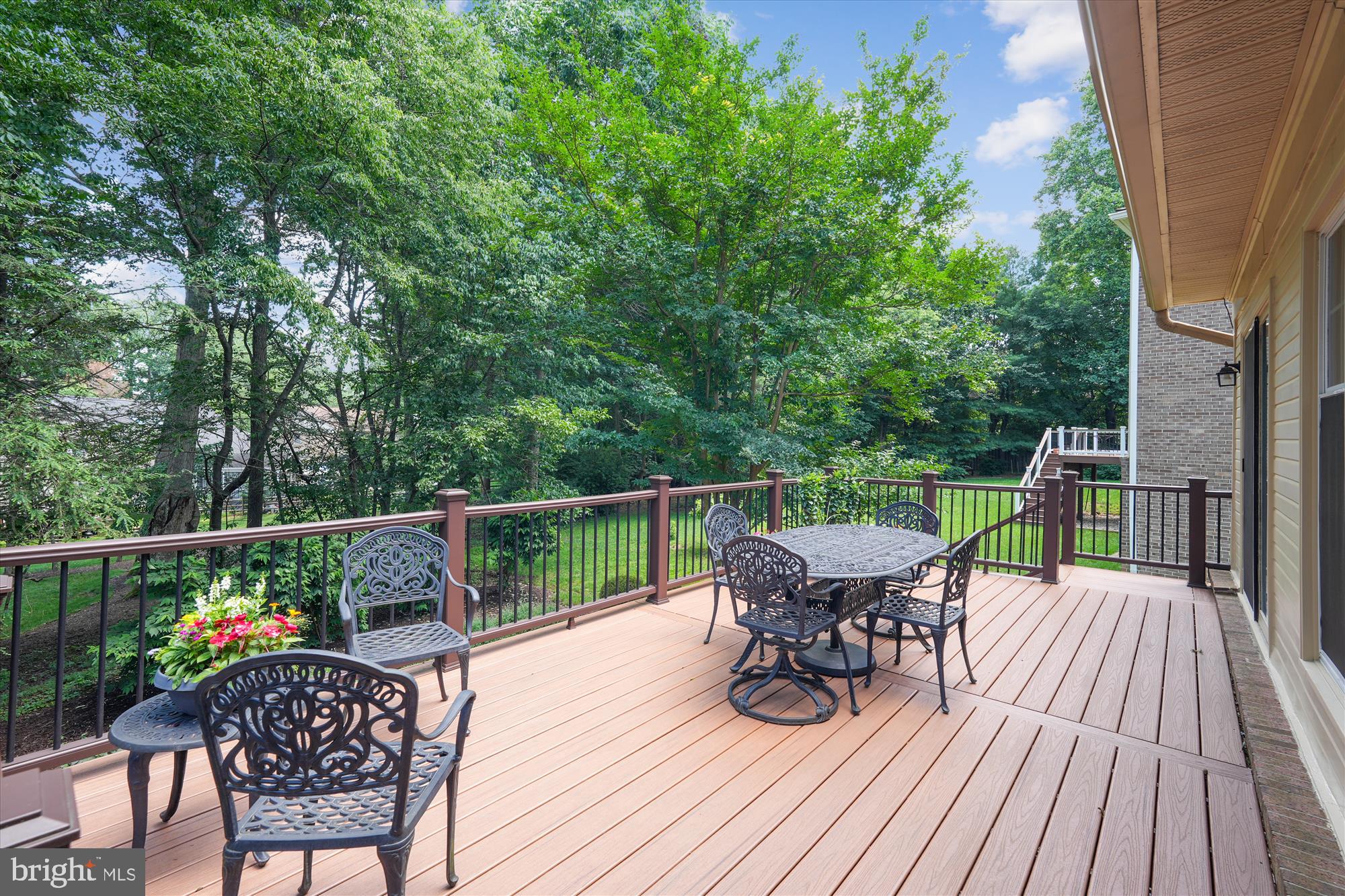 FALLSREACH - Residential