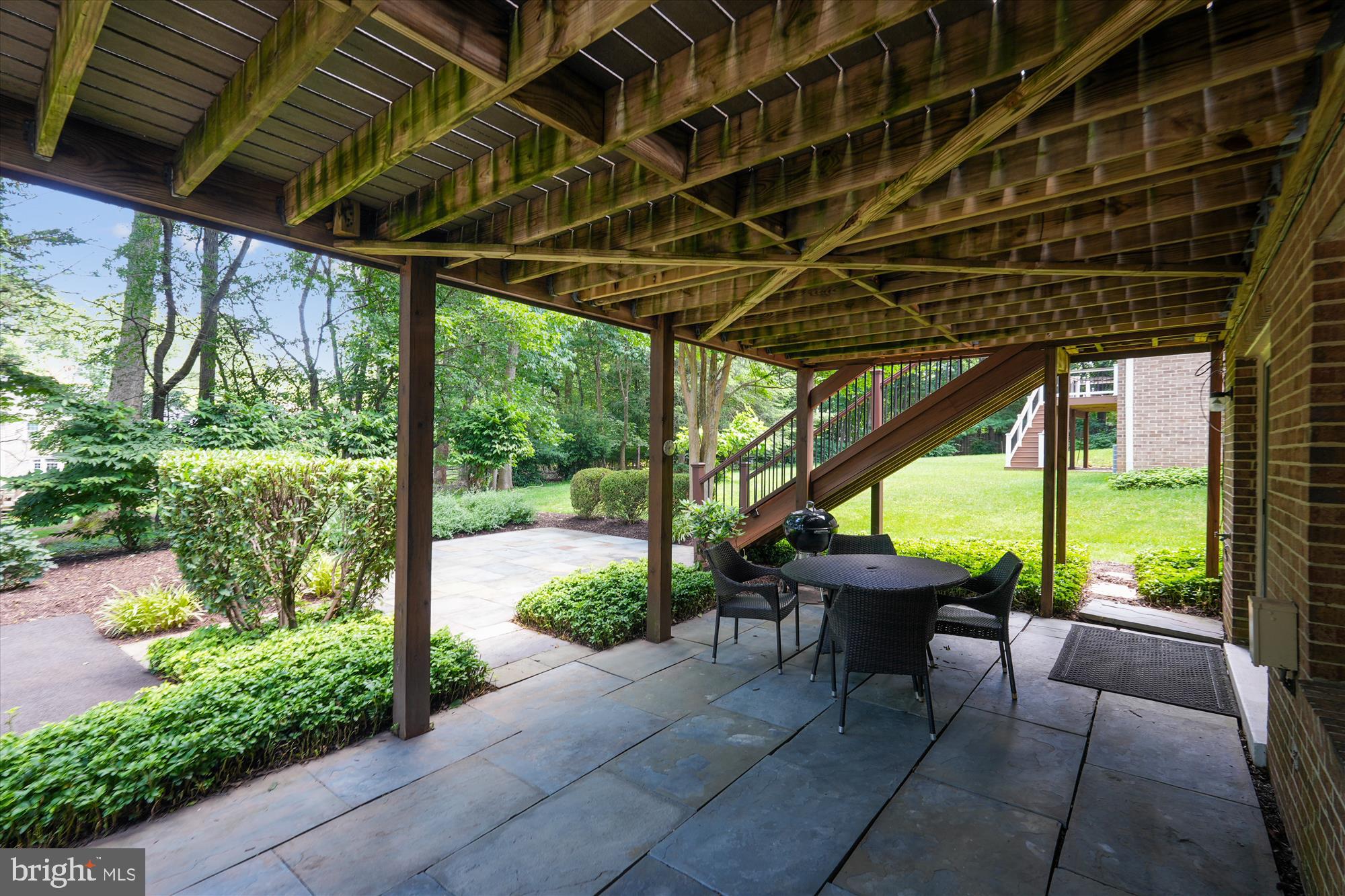 FALLSREACH - Residential