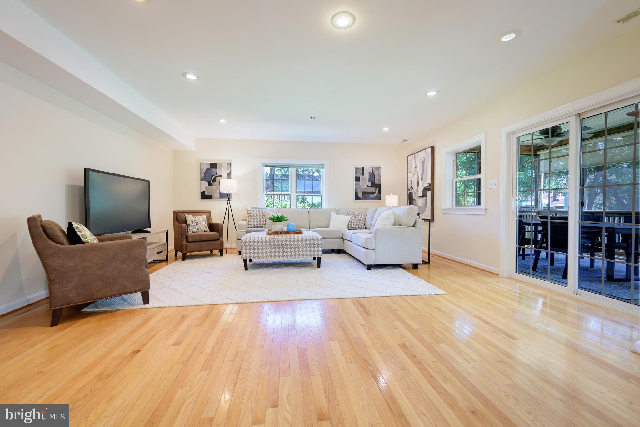 TREMONT GARDENS - Residential