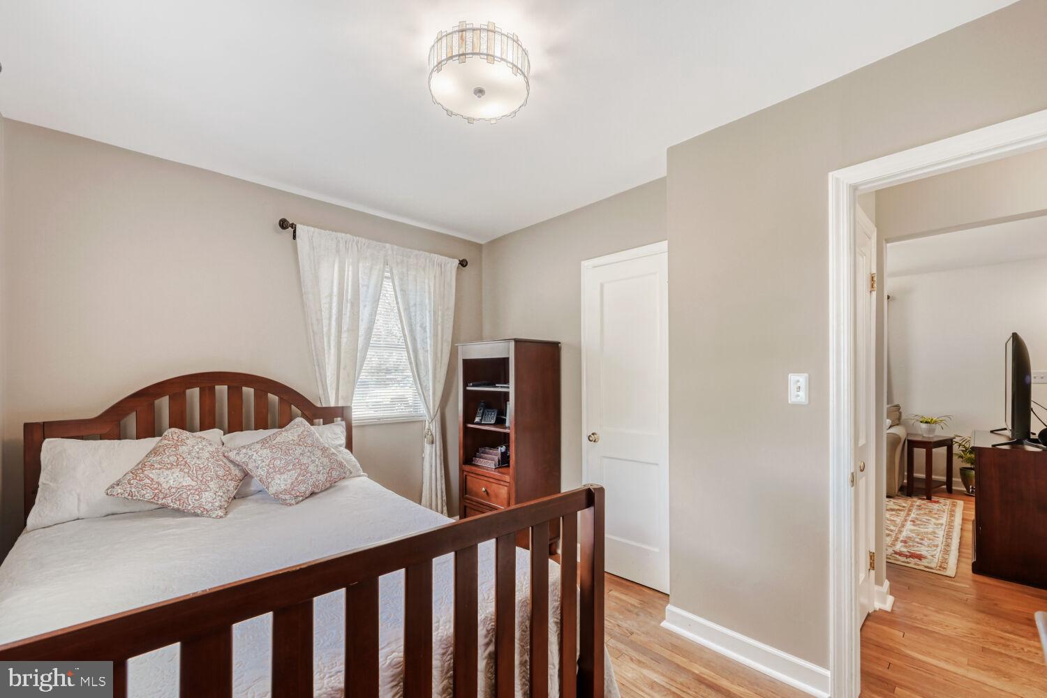 ROLAND TERRACE - Residential