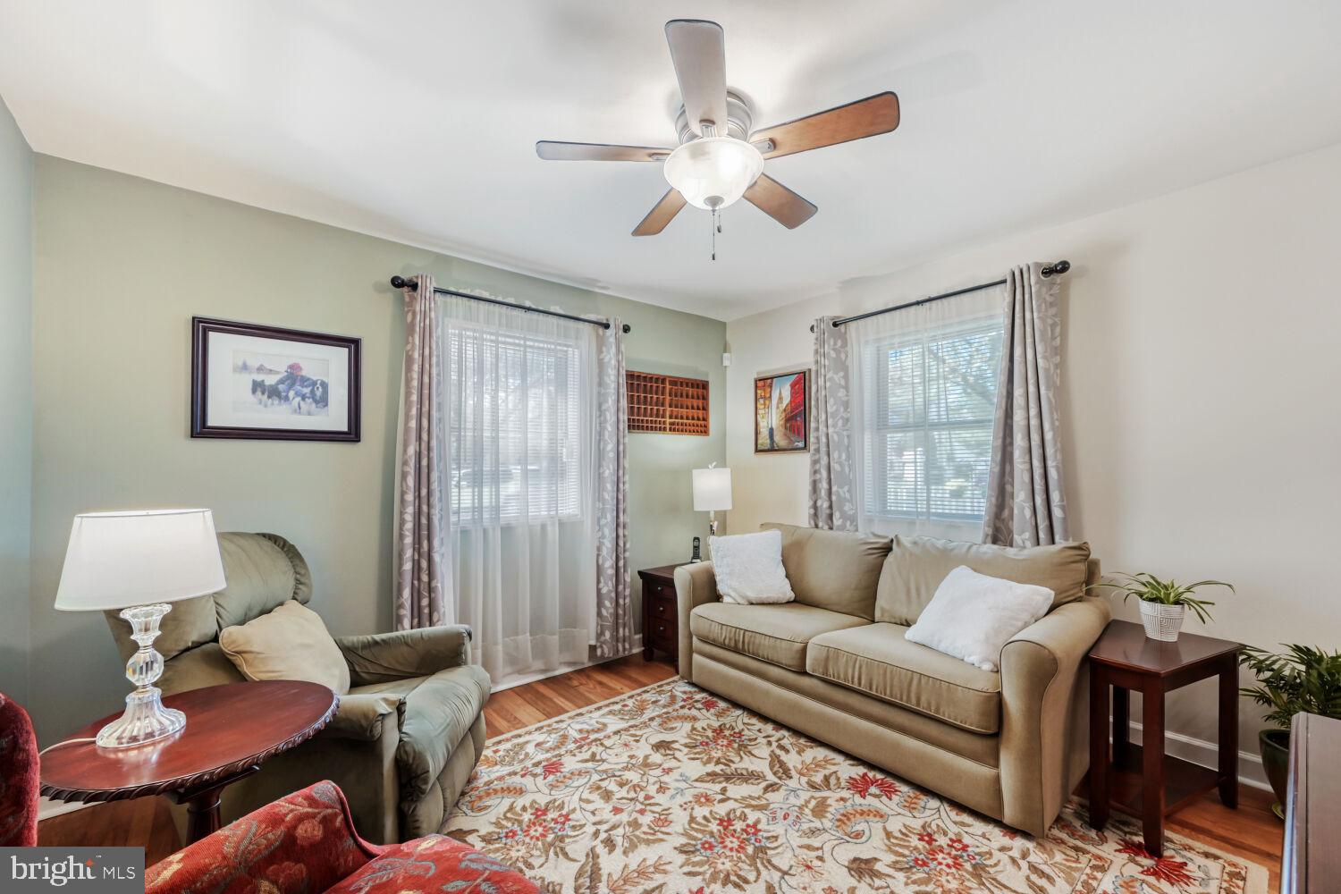 ROLAND TERRACE - Residential