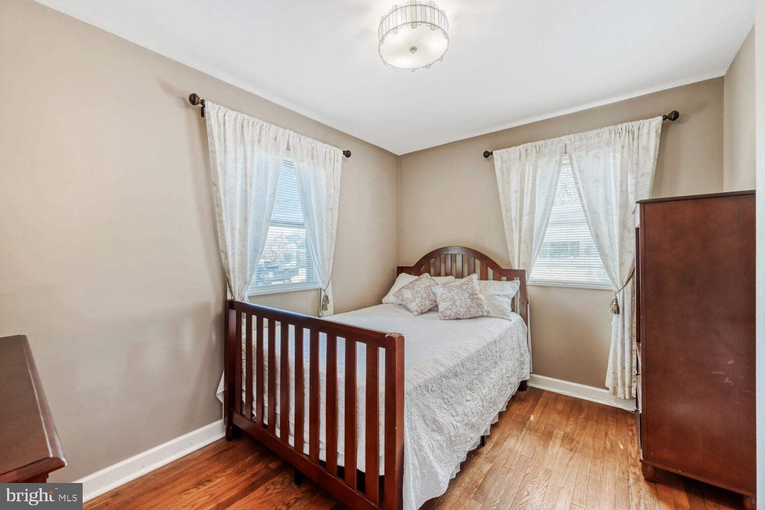 ROLAND TERRACE - Residential