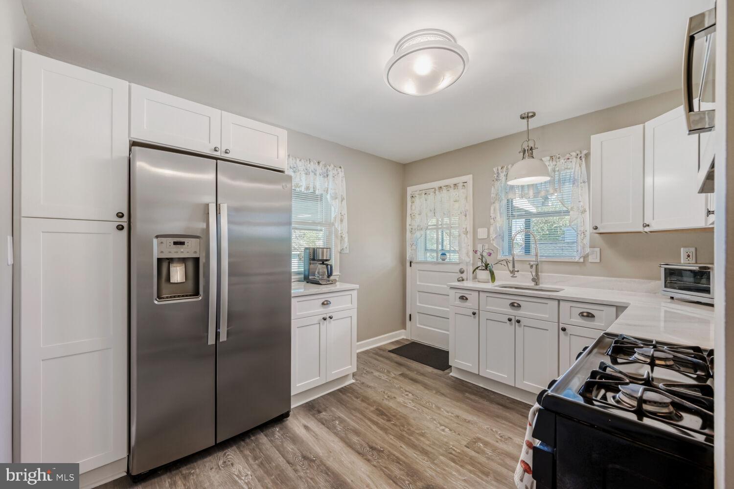 ROLAND TERRACE - Residential