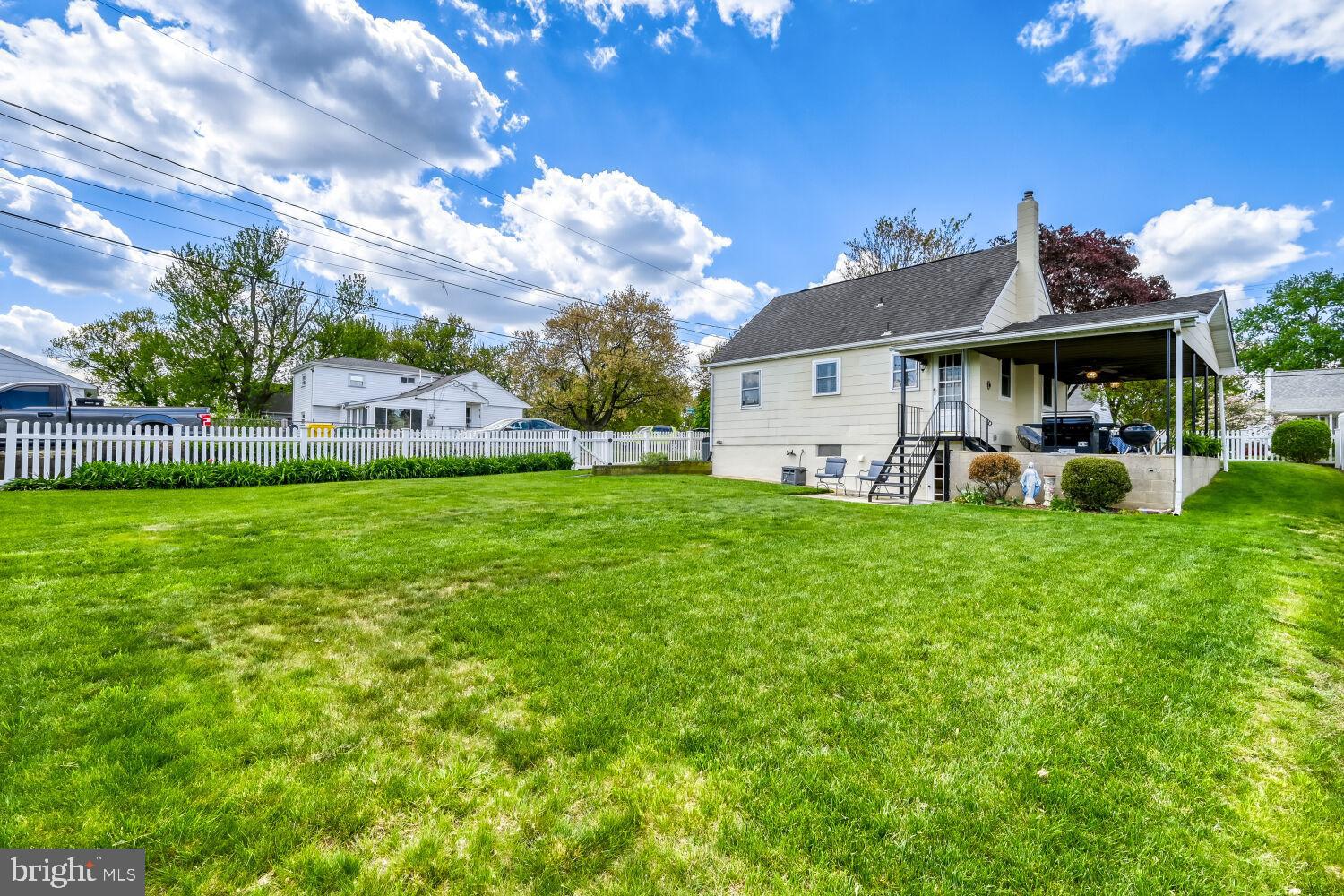 ROLAND TERRACE - Residential