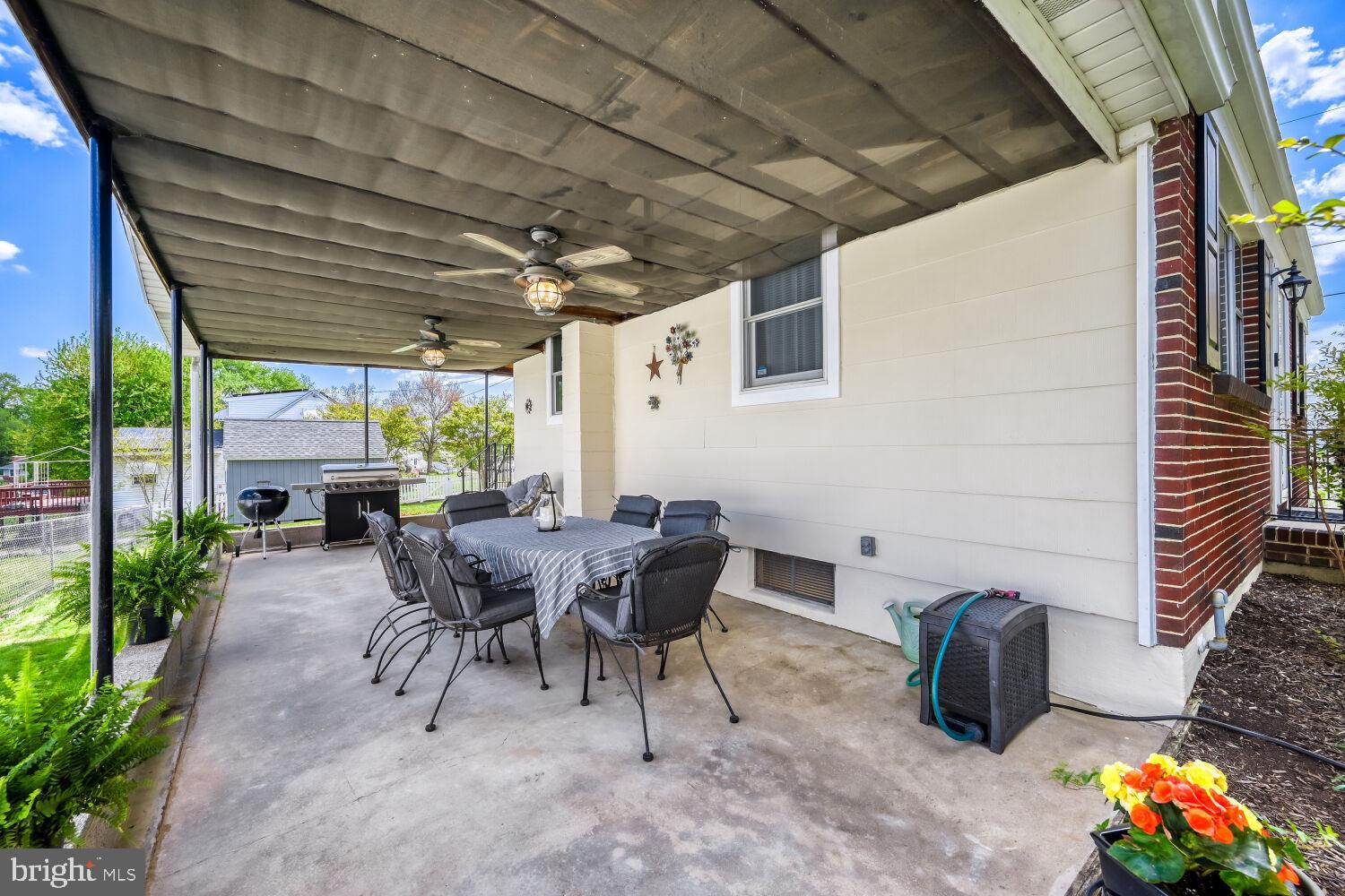 ROLAND TERRACE - Residential