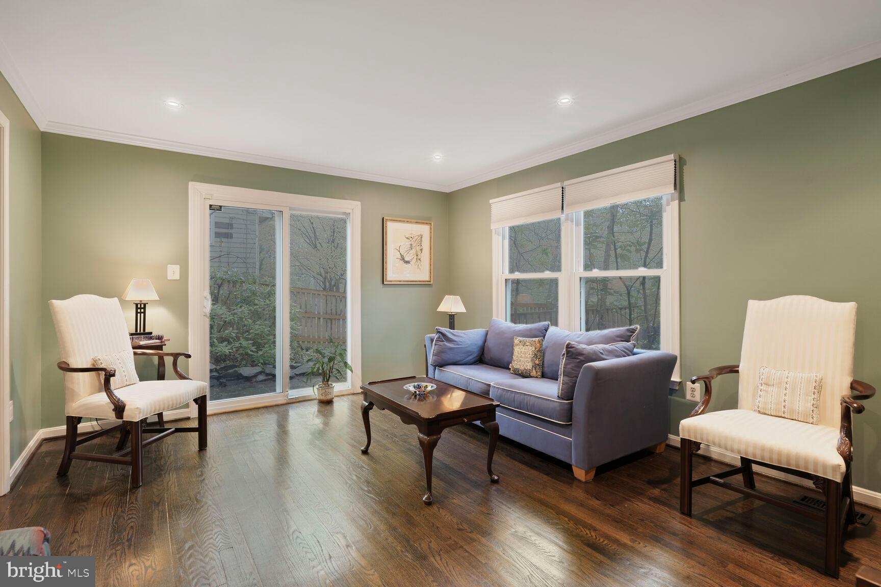 GLEN ECHO HEIGHTS - Residential