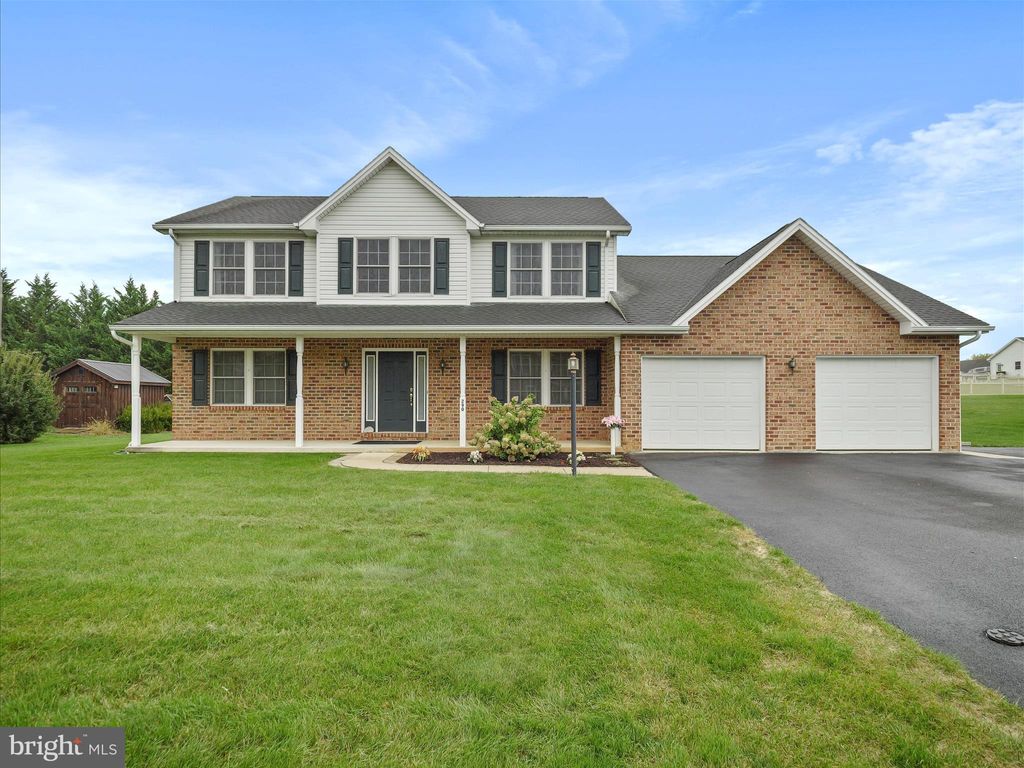 Photo of 290 Leedy Way West Way W, CHAMBERSBURG, PA 17202 (MLS # PAFL2030342)