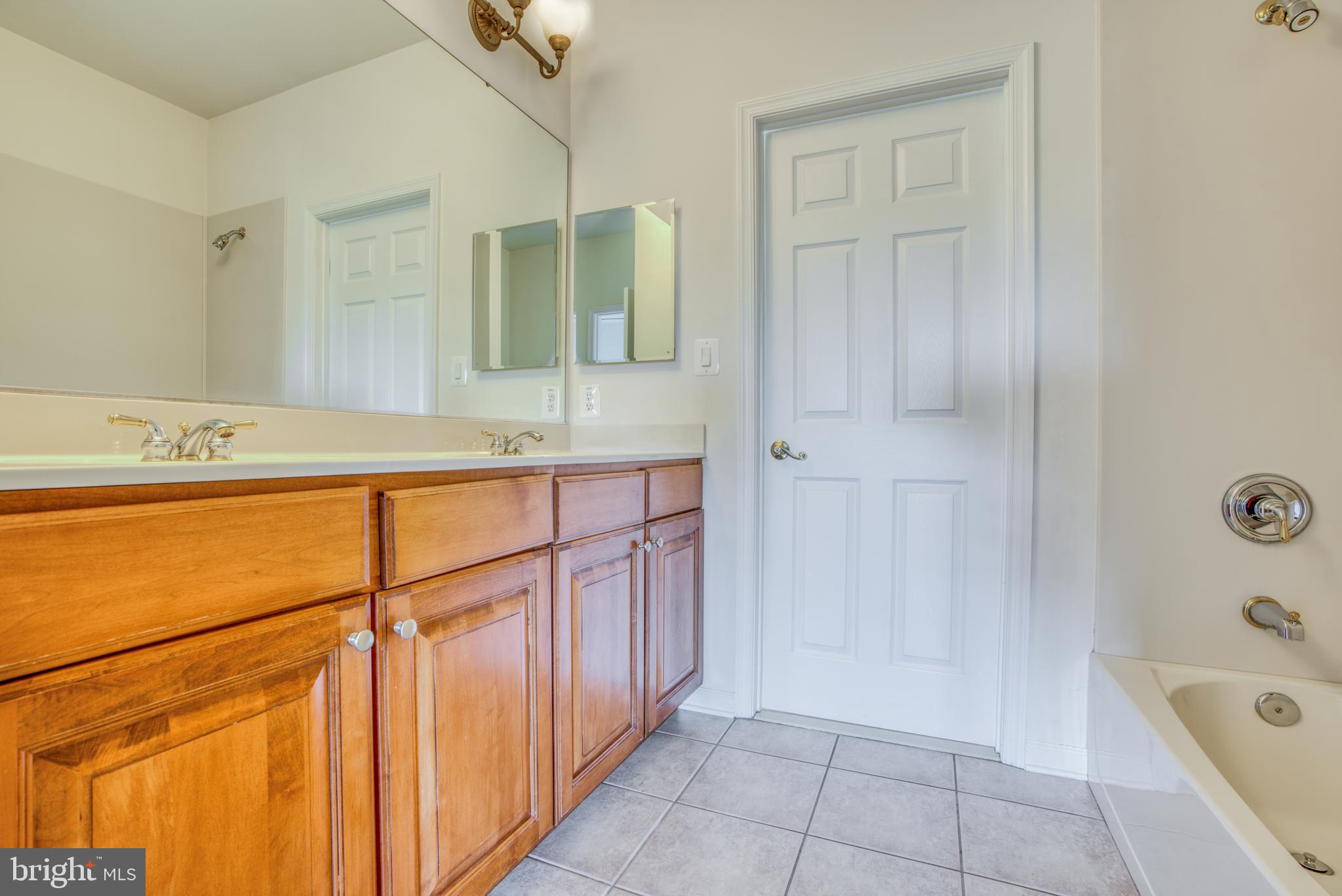 MOORES MEADOWS - Residential