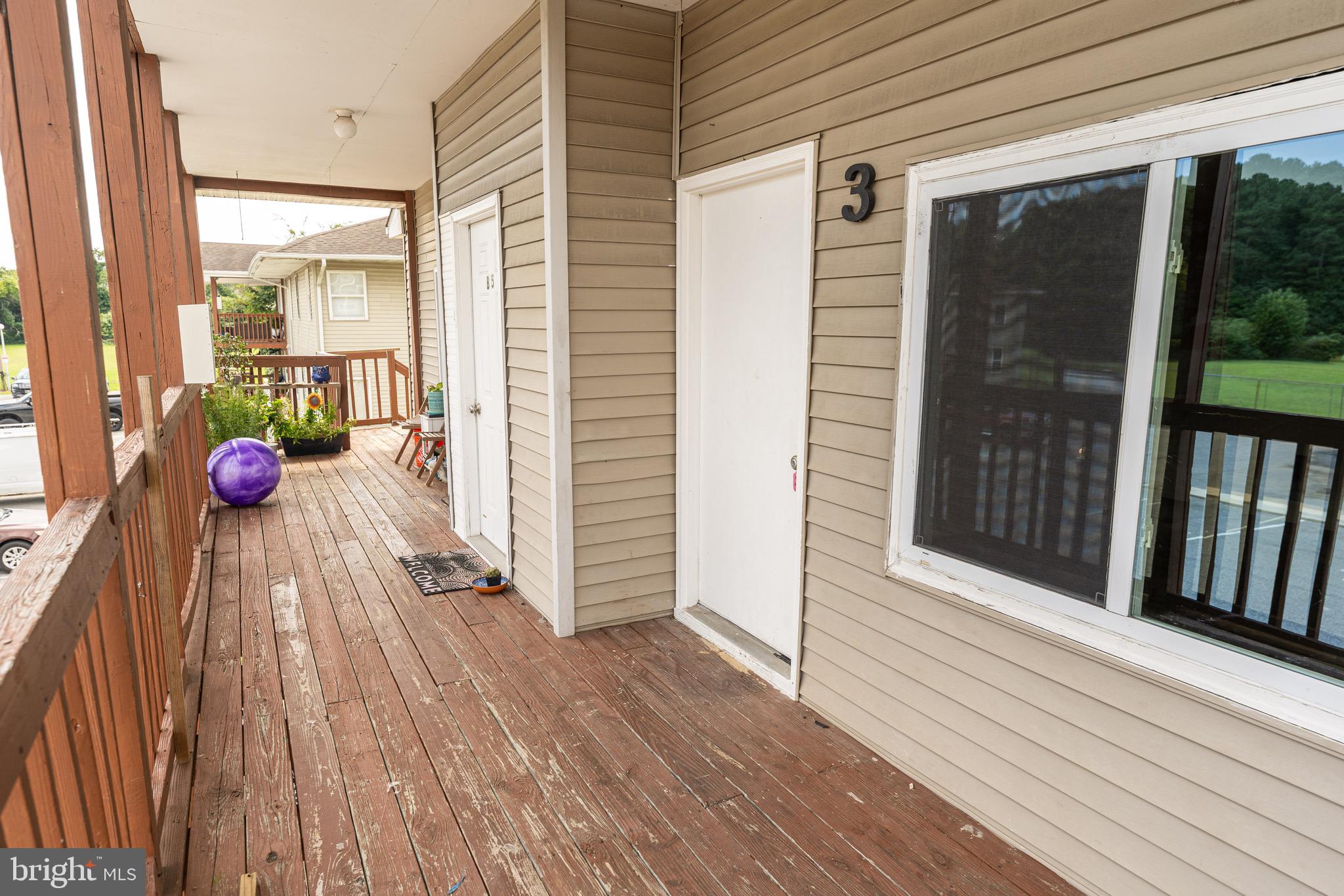 516 BAY STREET B-3