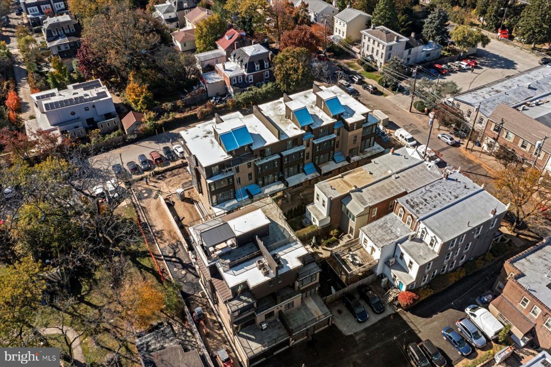 CHESTNUT HILL - Residential