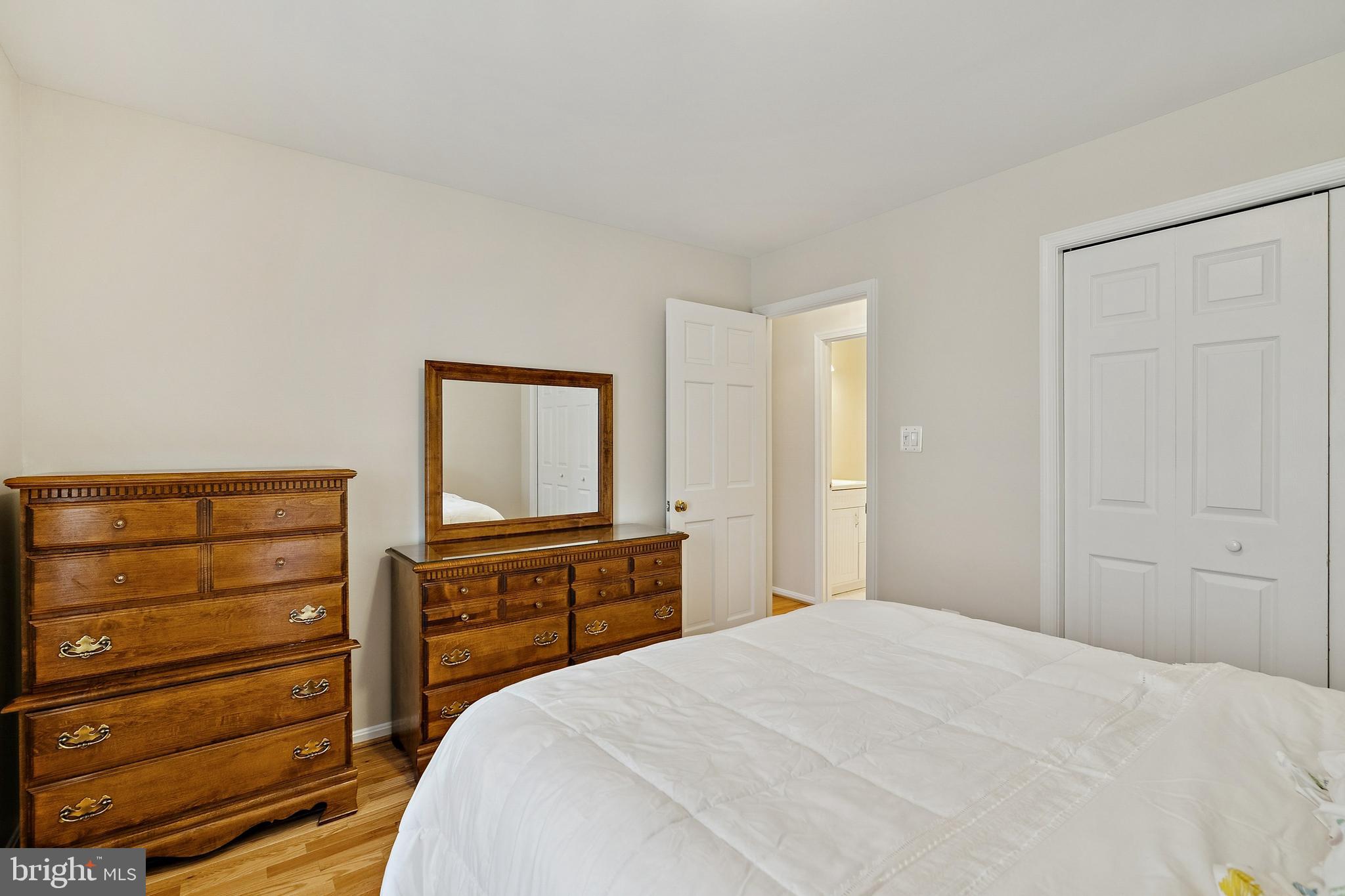 LAFAYETTE VILLAGE - Residential