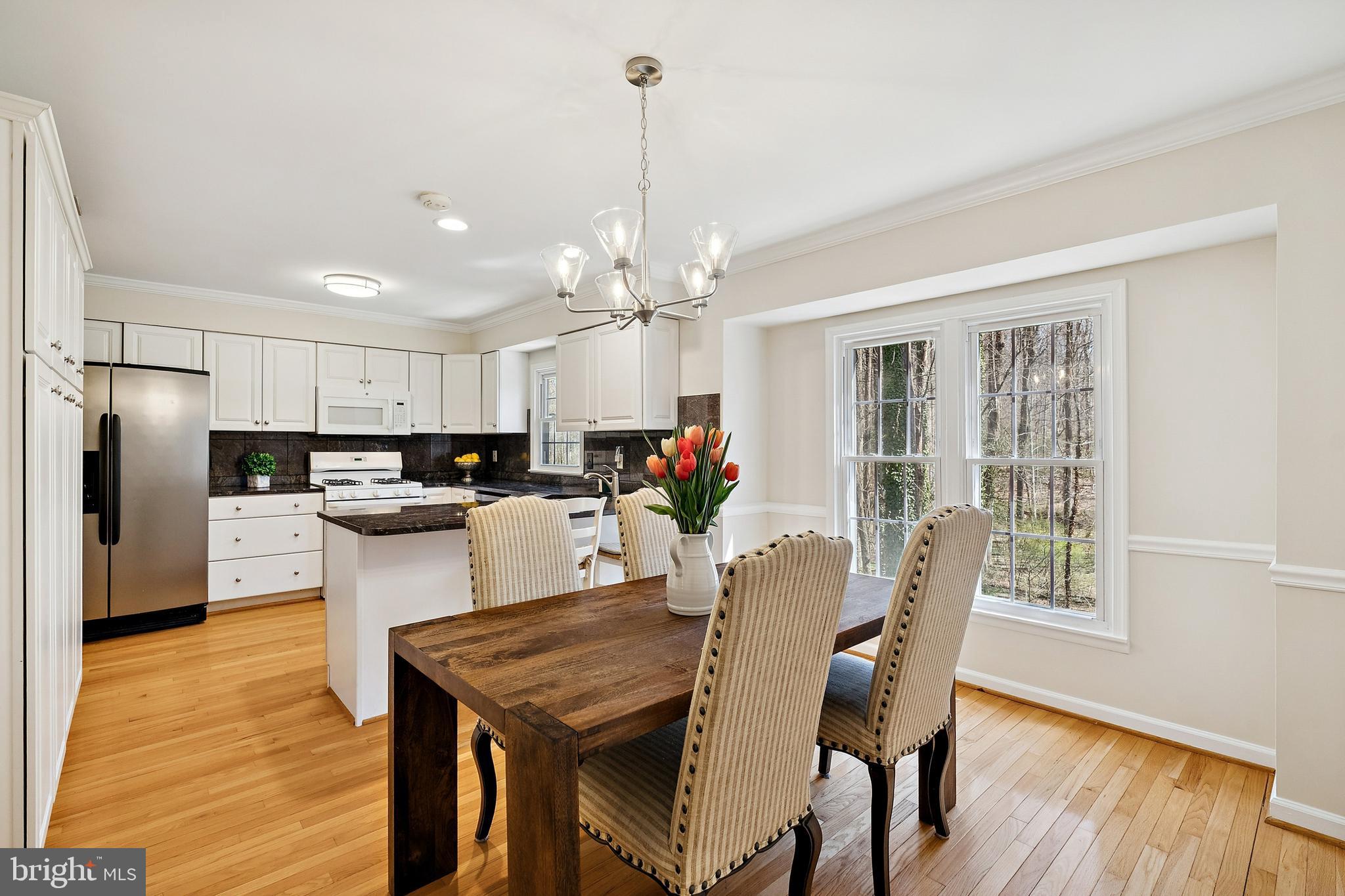 LAFAYETTE VILLAGE - Residential