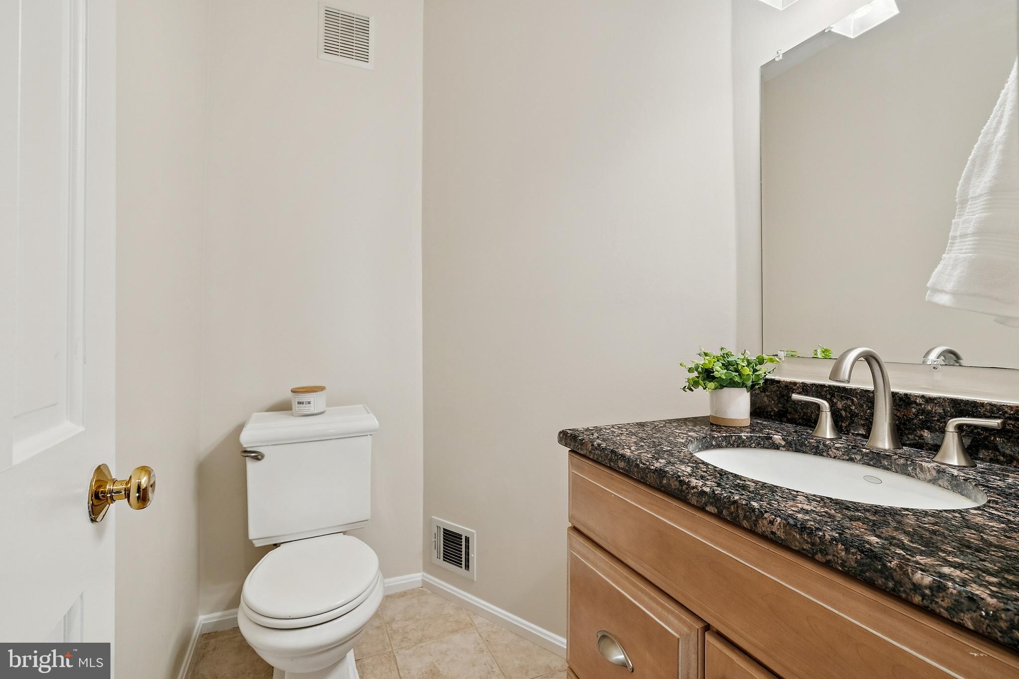 LAFAYETTE VILLAGE - Residential