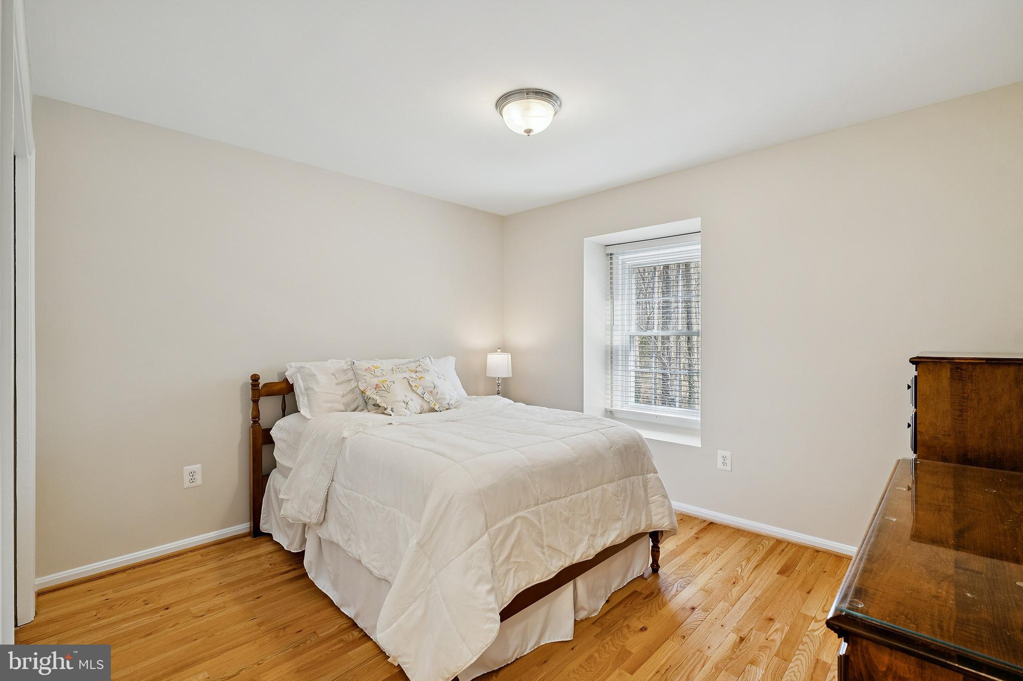 LAFAYETTE VILLAGE - Residential