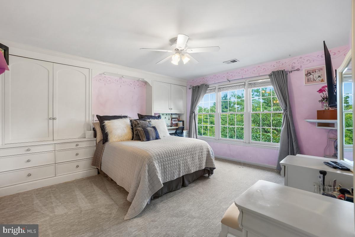 BELLS MILL ESTATES - Residential