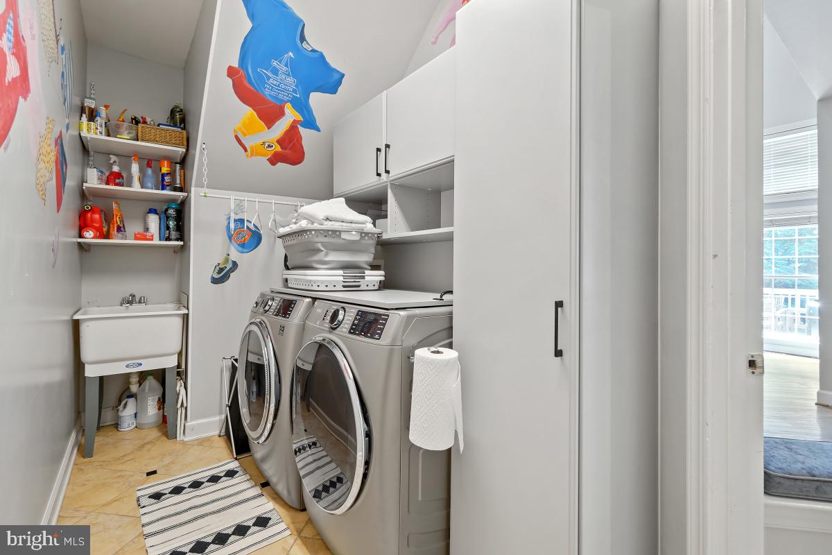 BELLS MILL ESTATES - Residential