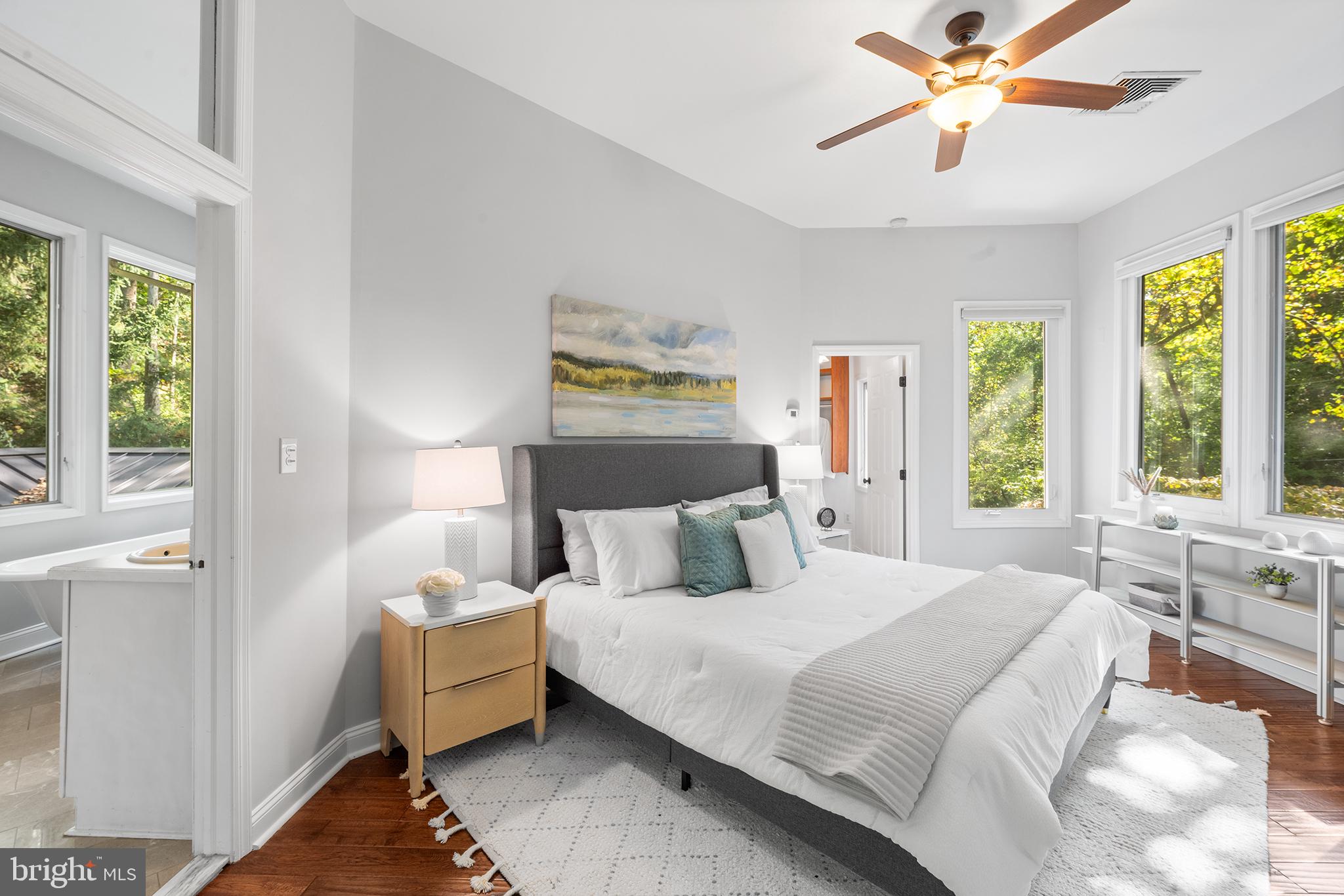 KING OF PRUSSIA - Residential