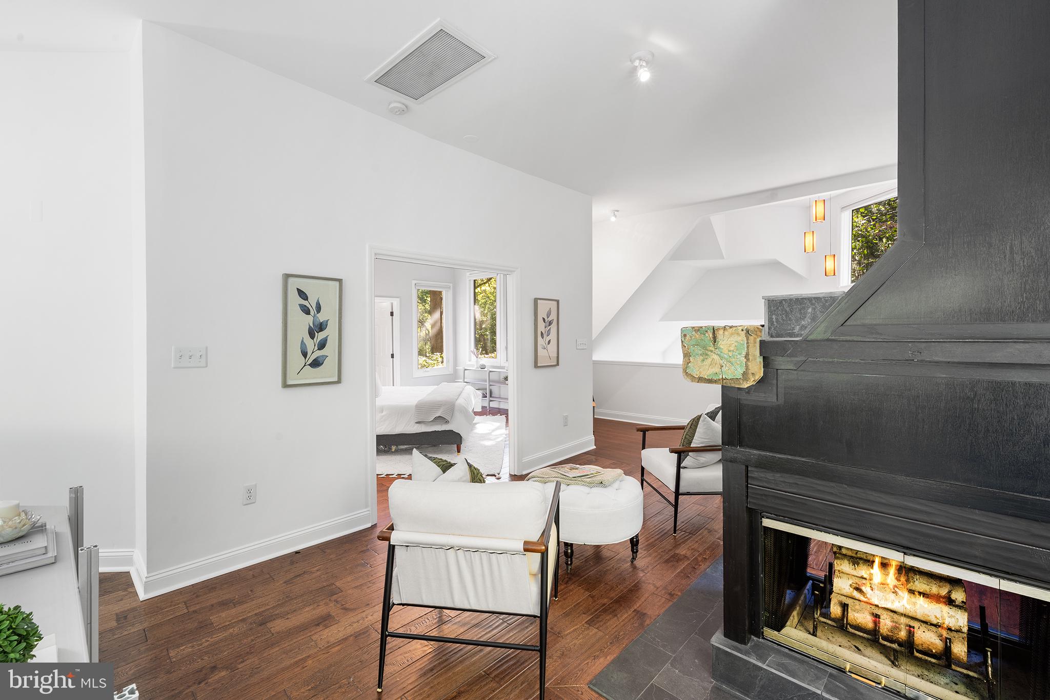 KING OF PRUSSIA - Residential