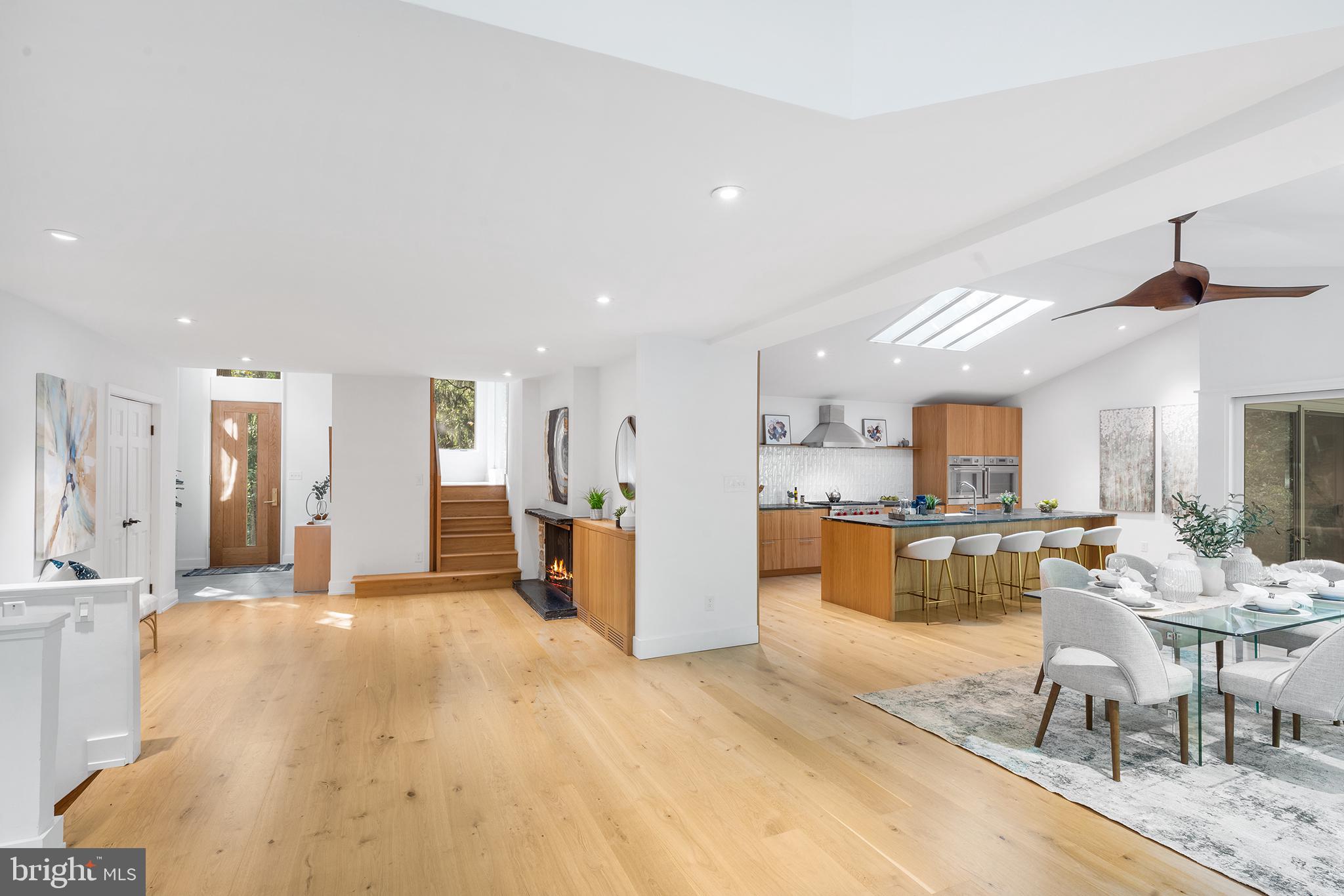 KING OF PRUSSIA - Residential