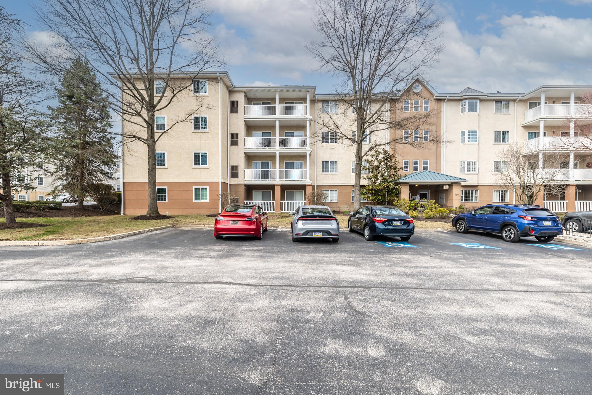 PAOLI POINTE - Residential