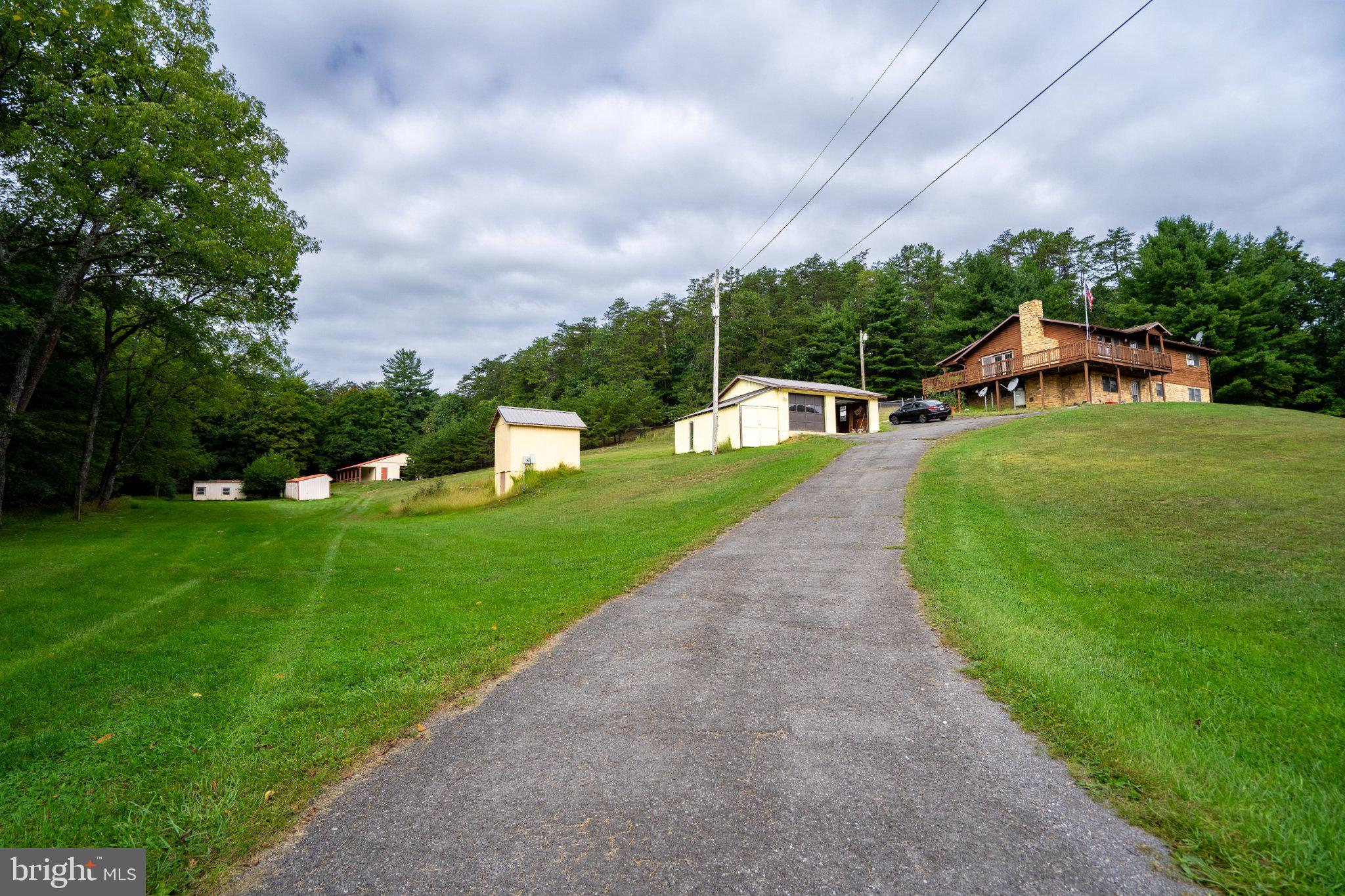 672 CREEK ROAD