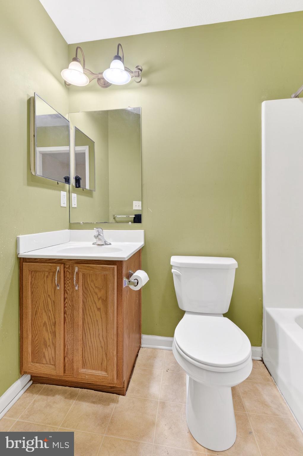 MILLERSVILLE - Residential