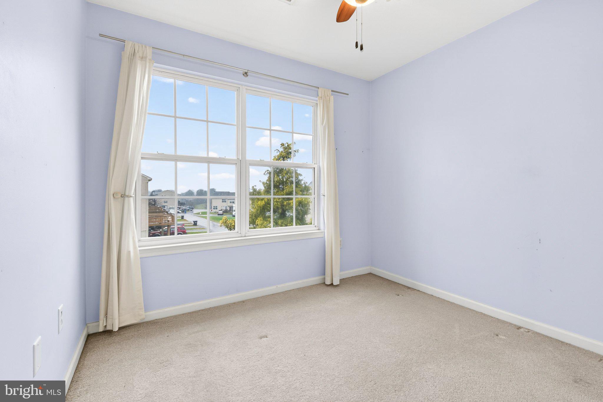 MILLERSVILLE - Residential