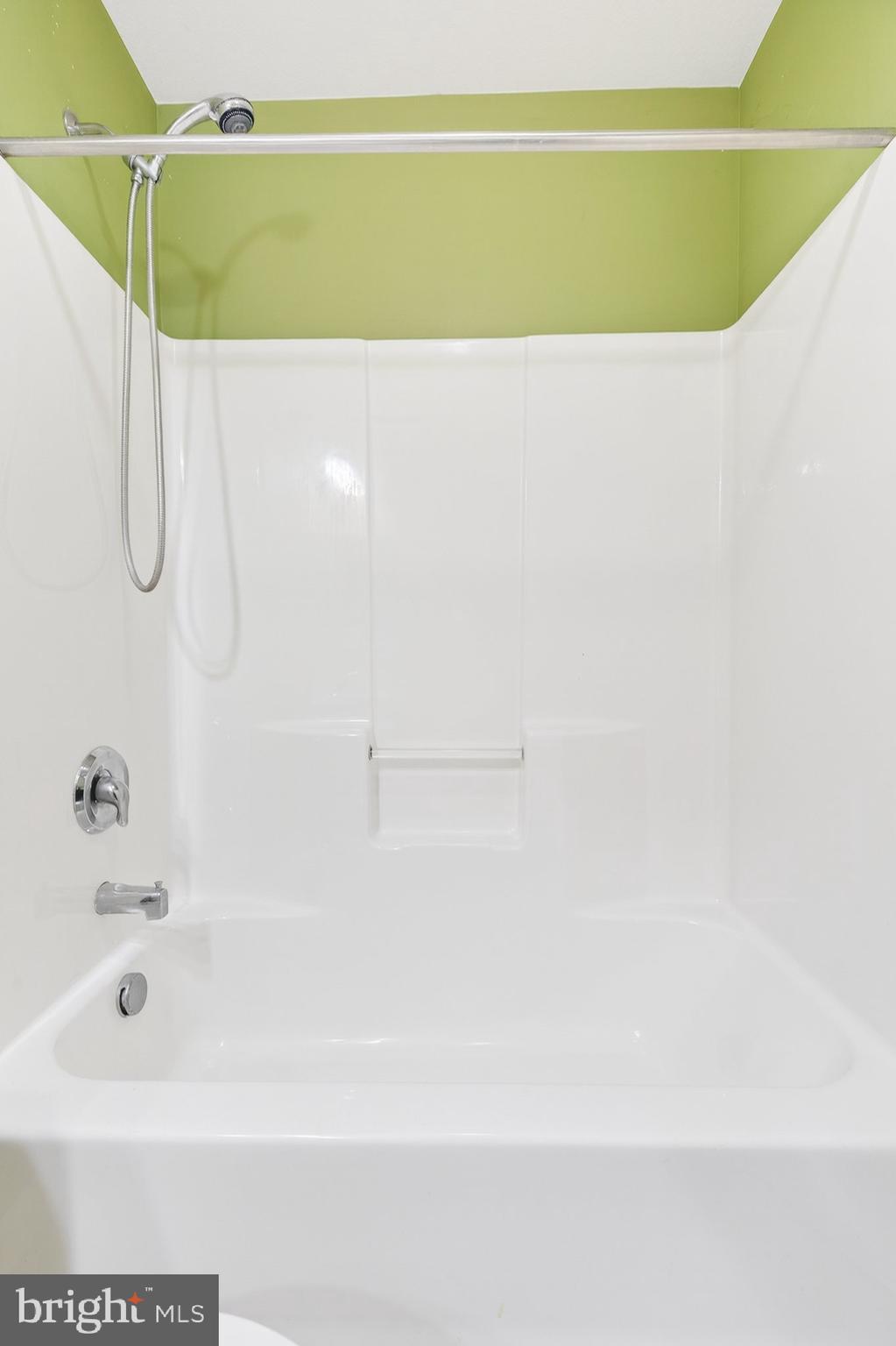 MILLERSVILLE - Residential