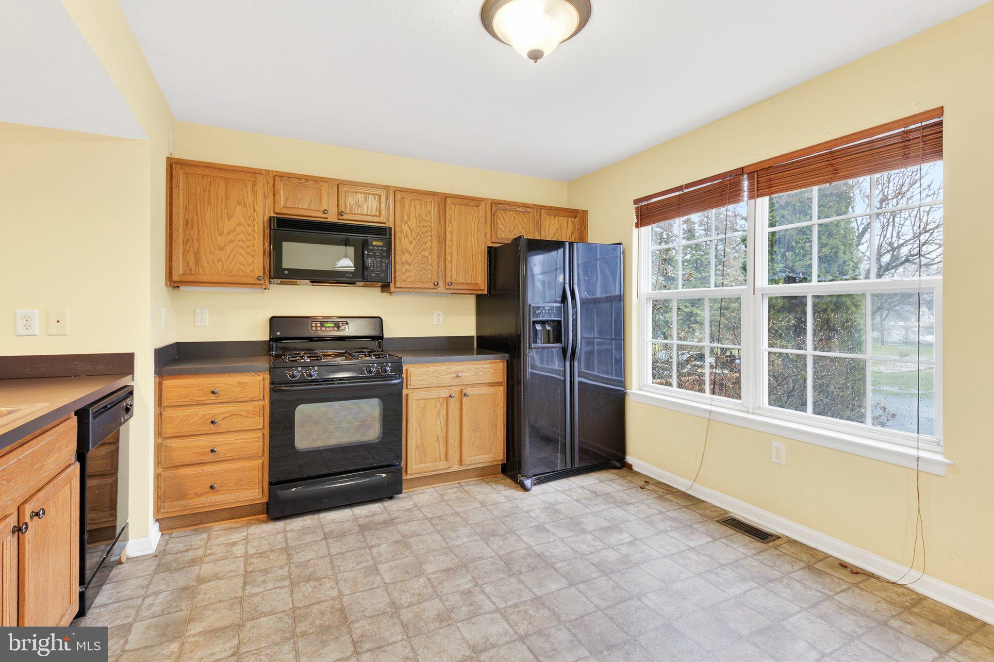 MILLERSVILLE - Residential