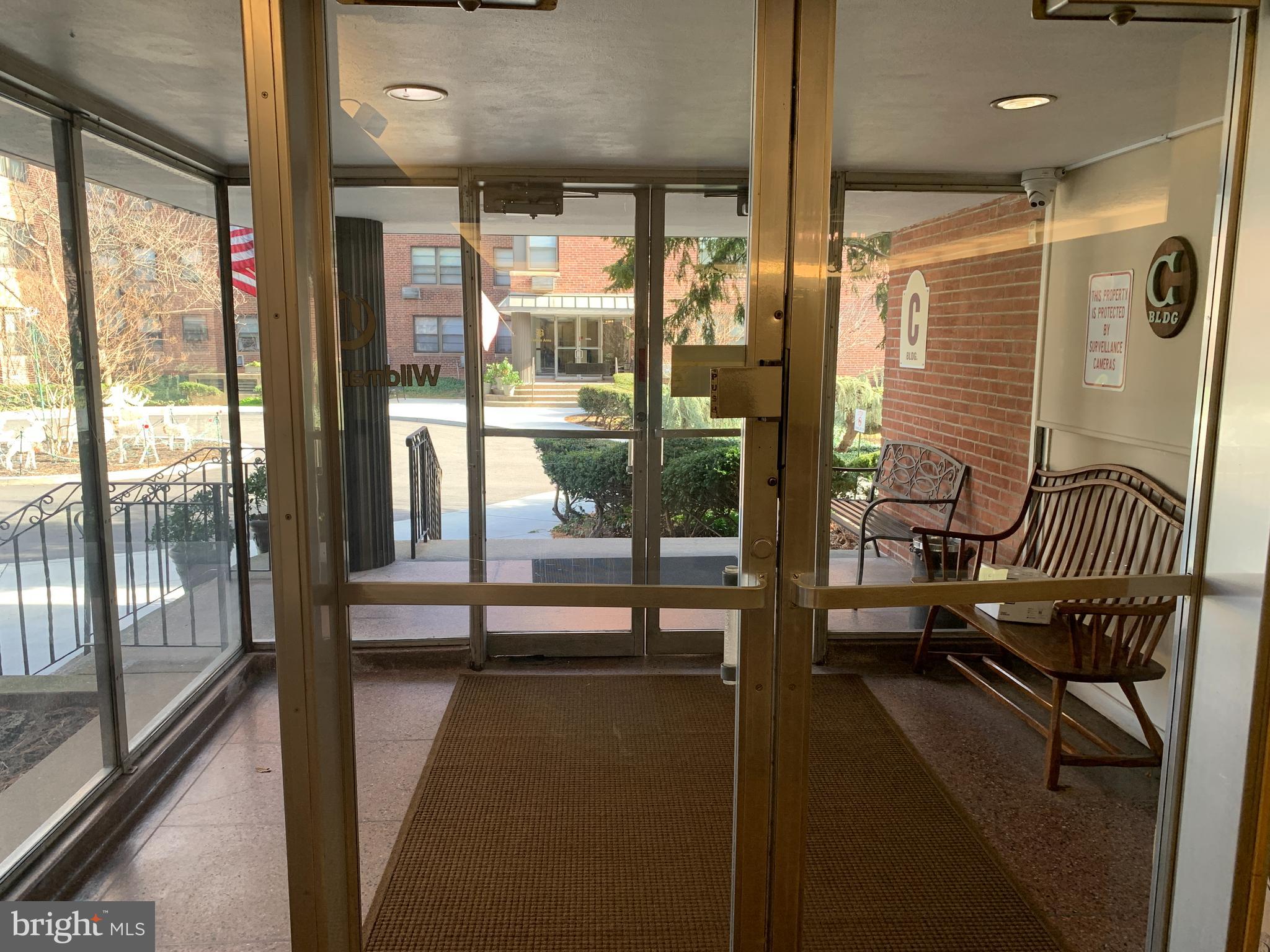 80 W BALTIMORE AVENUE