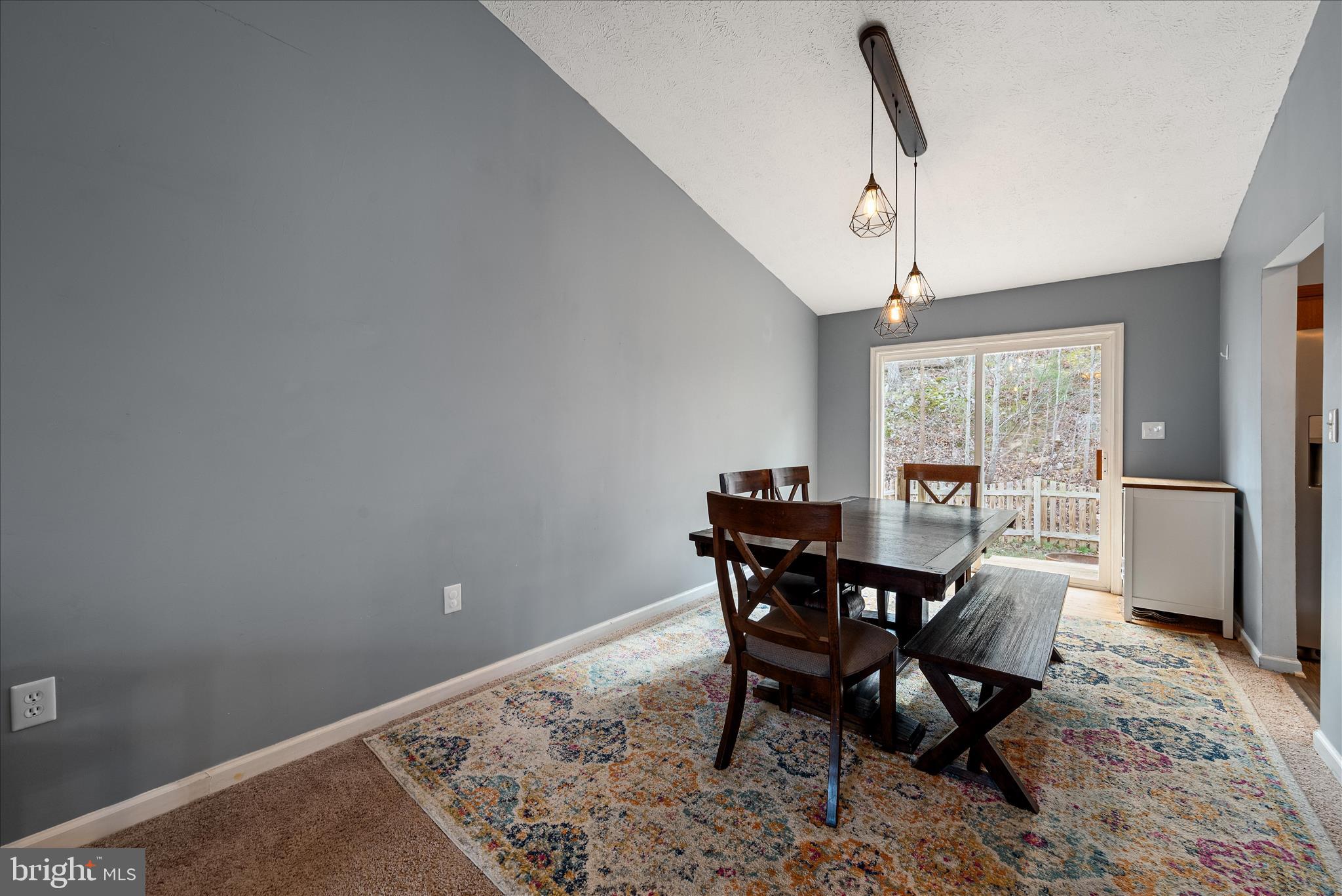 SHEN FARMS RIVERVIEW - Residential