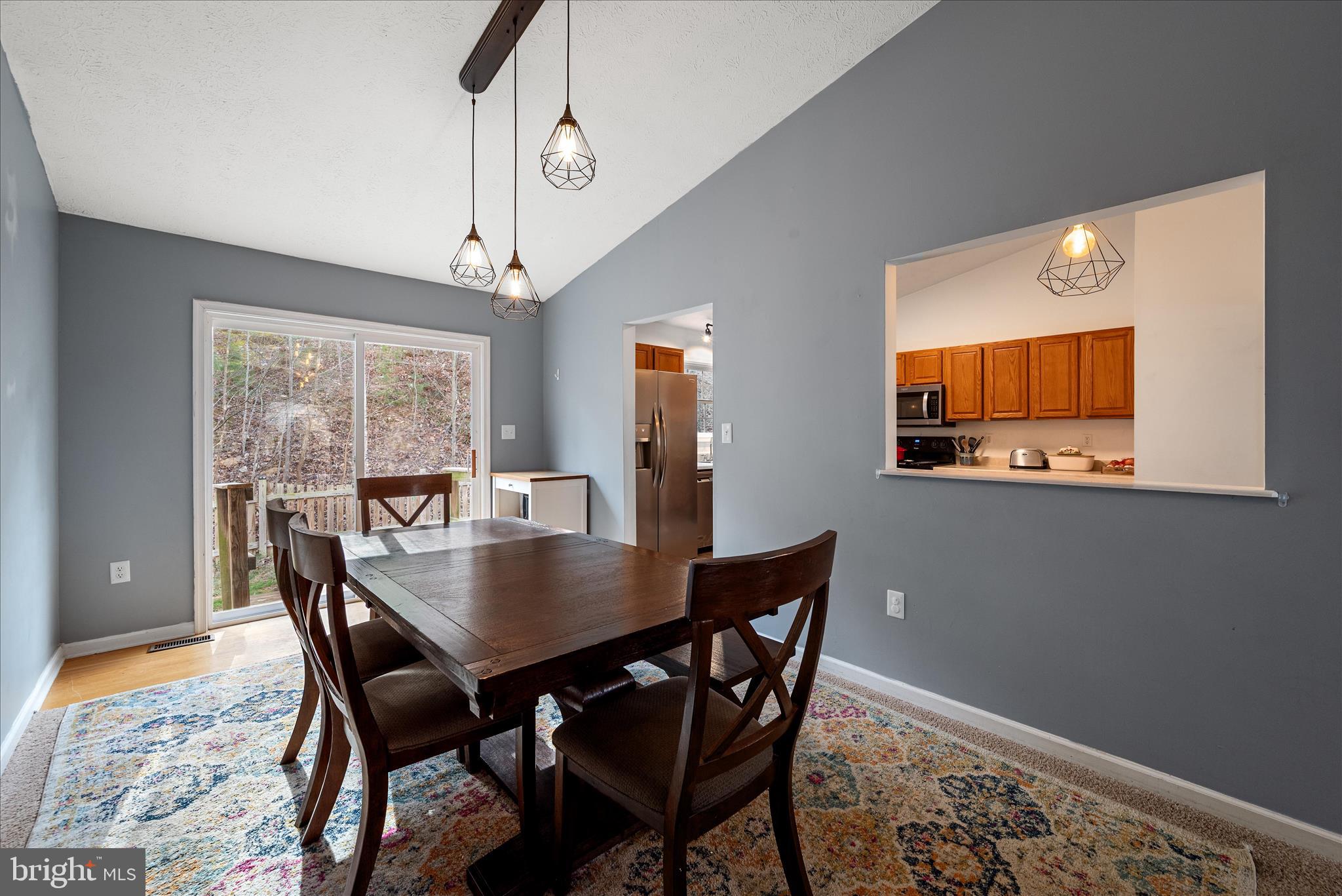 SHEN FARMS RIVERVIEW - Residential