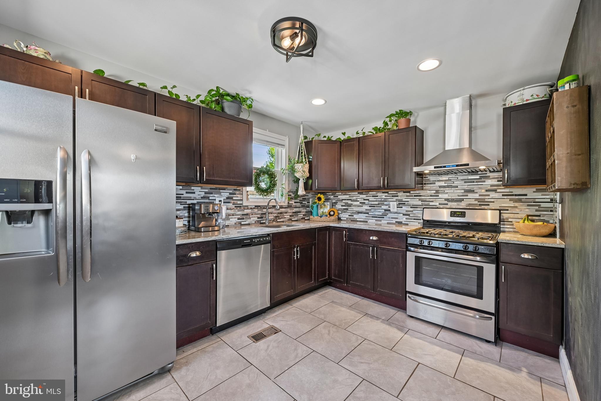 HAMILTON HEIGHTS - Residential