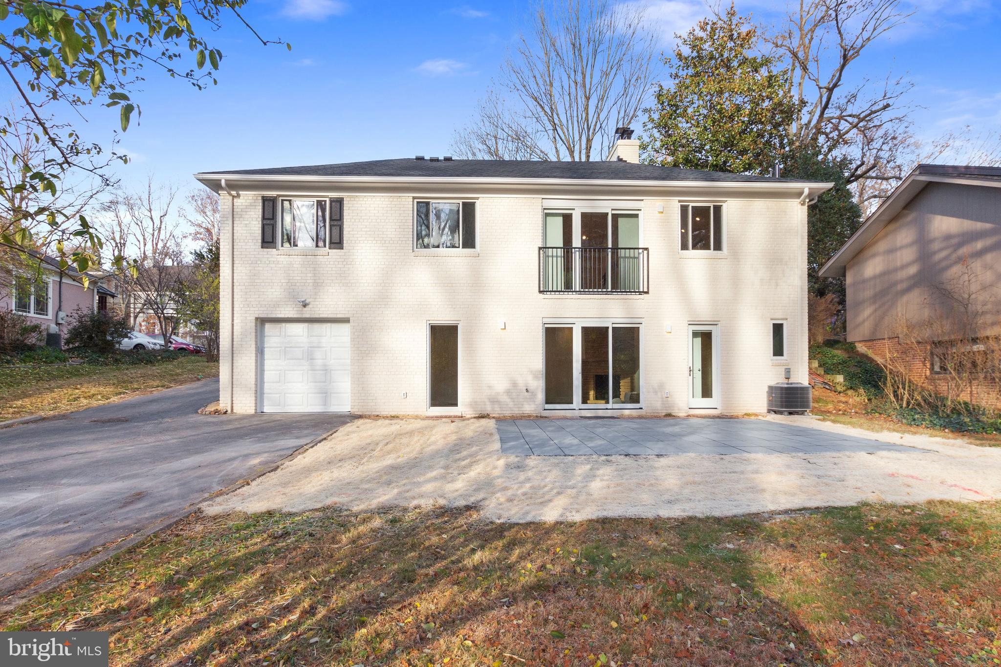 SOMERSET - Residential Lease