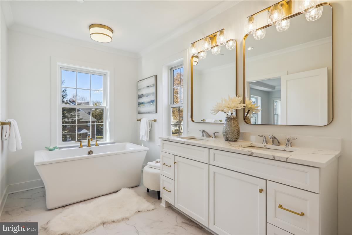 GLENBROOK VILLAGE - Residential