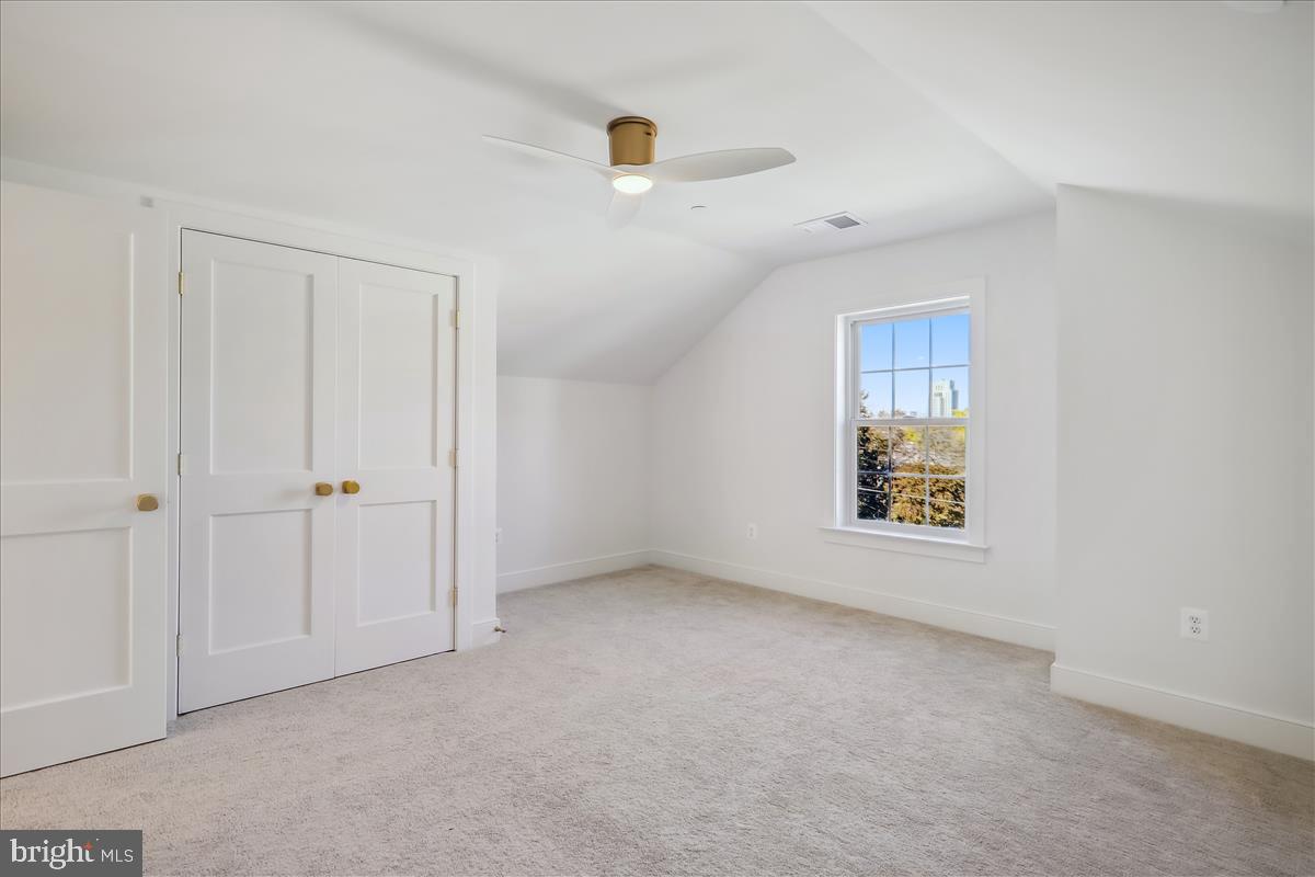 GLENBROOK VILLAGE - Residential