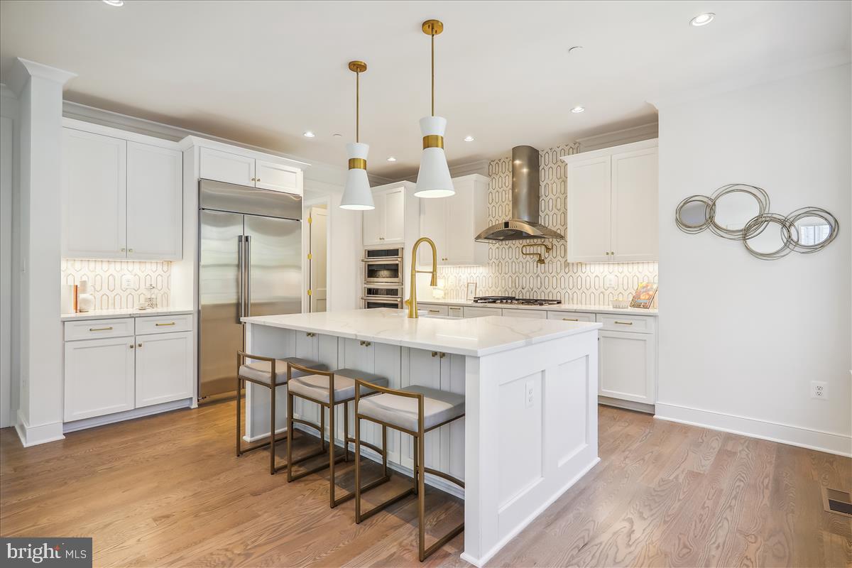 GLENBROOK VILLAGE - Residential