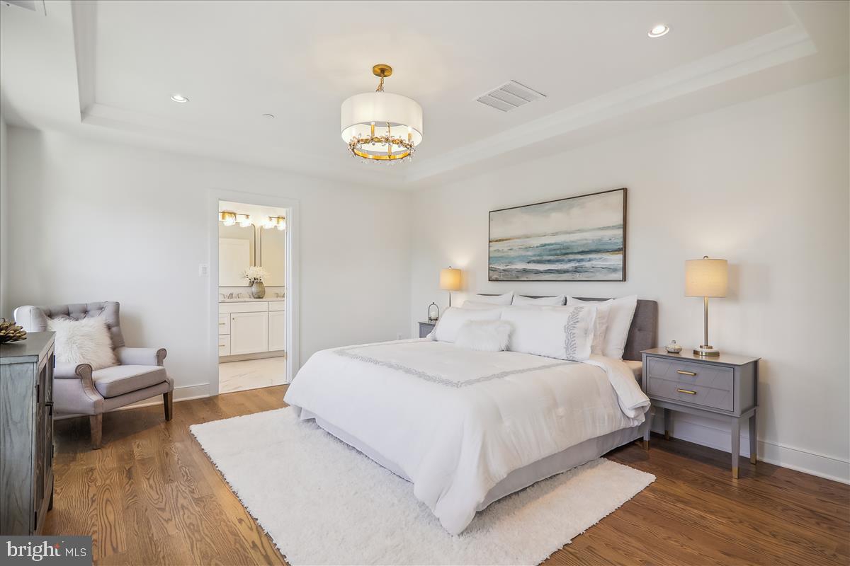 GLENBROOK VILLAGE - Residential