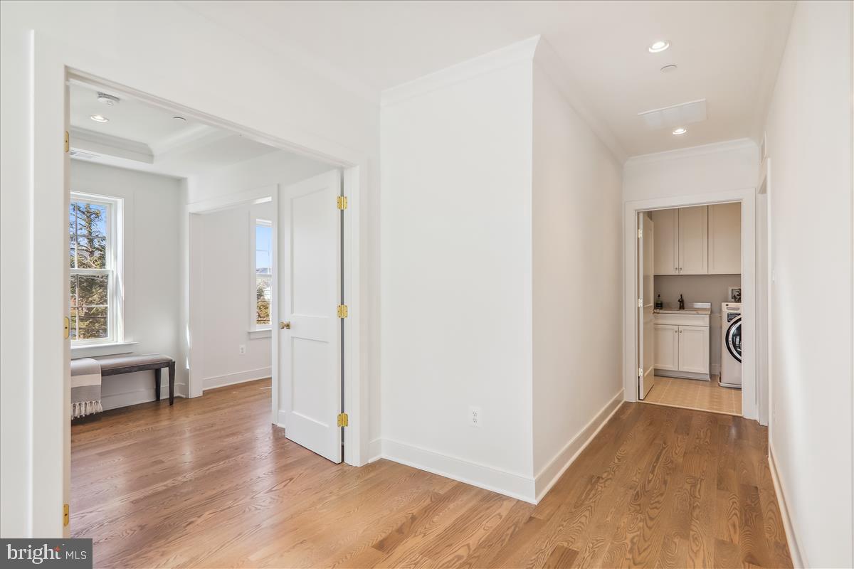 GLENBROOK VILLAGE - Residential