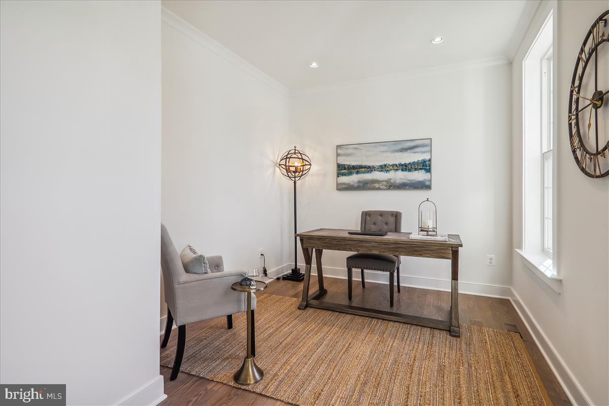 GLENBROOK VILLAGE - Residential